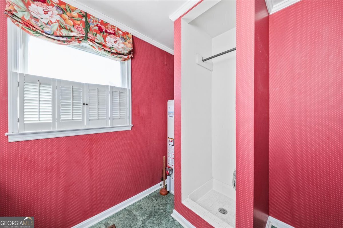 220 Beverly Road Property Photo 11