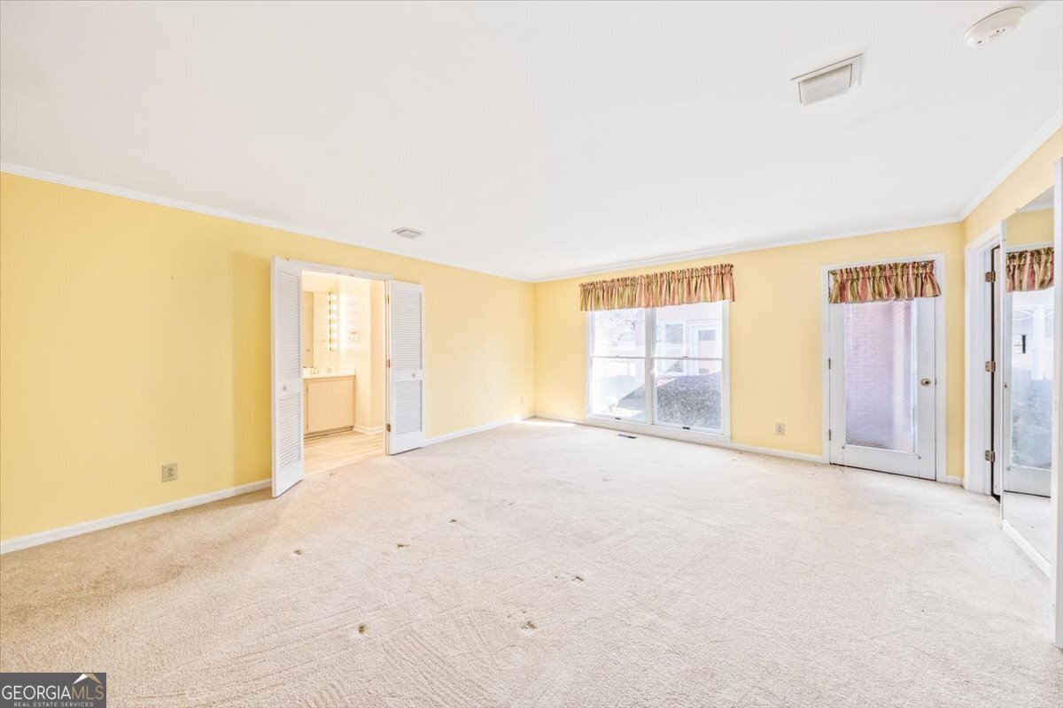 220 Beverly Road Property Photo 30