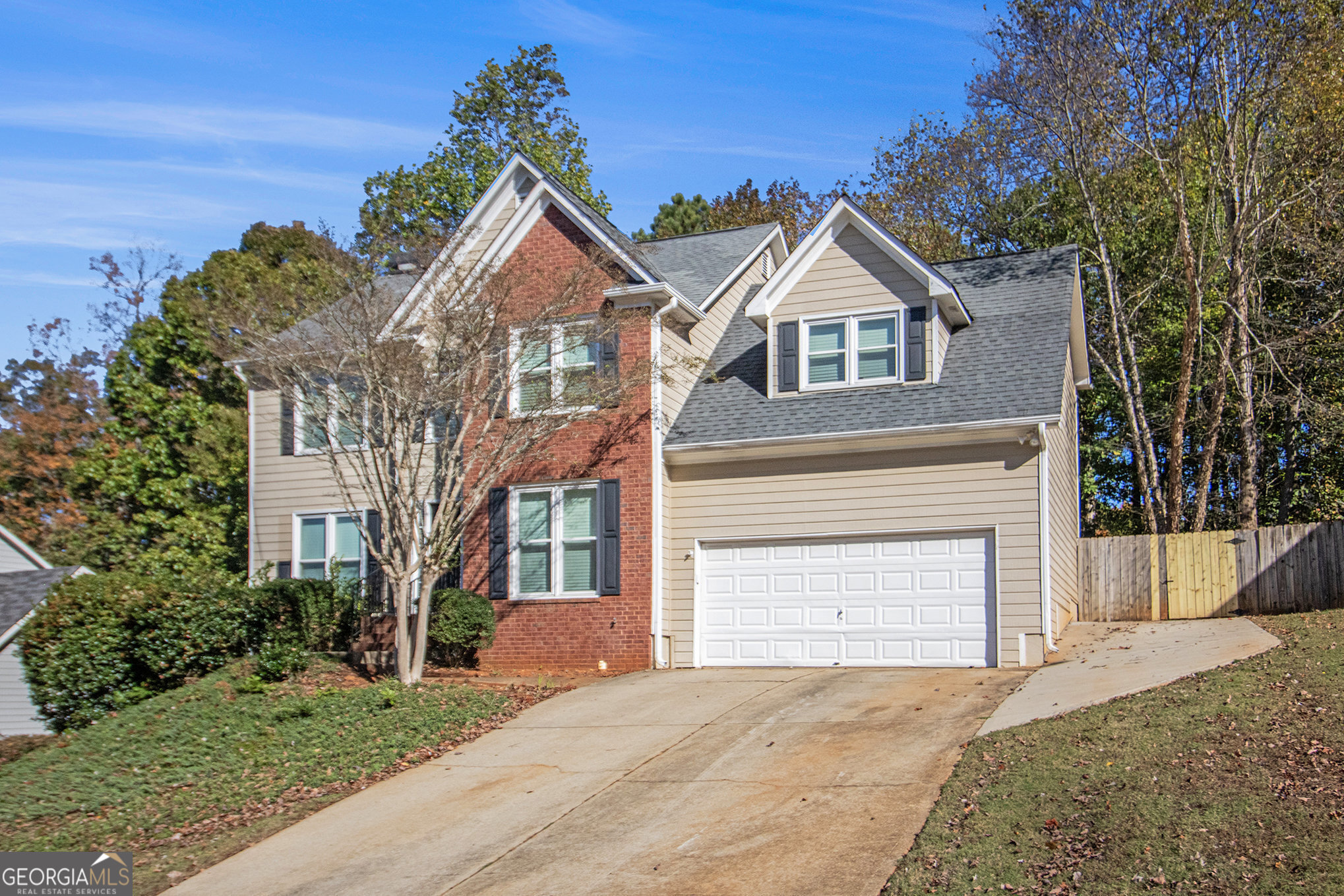 75 Crestview Drive Property Photo 1