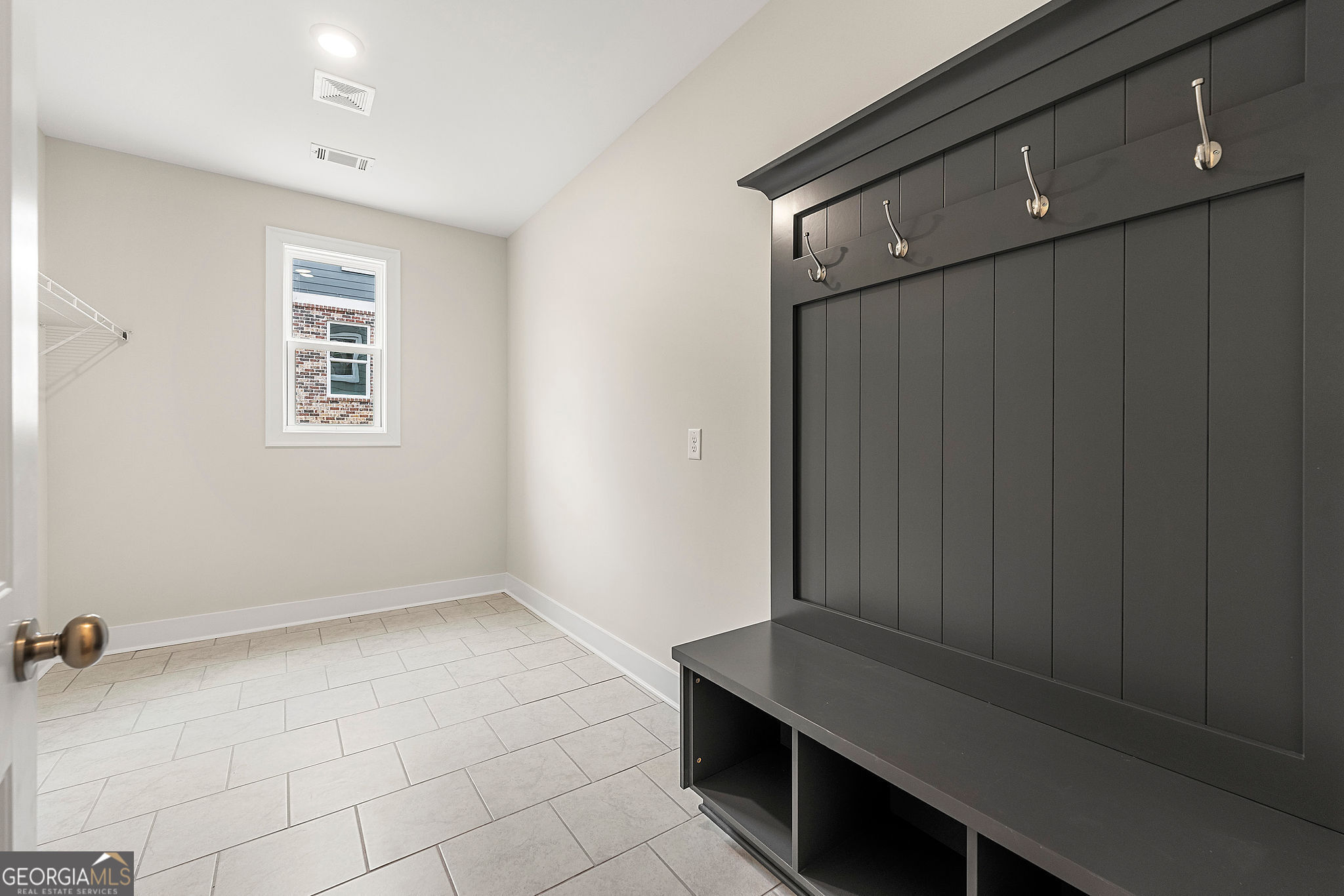 2645 Joseph Drive Property Photo 14