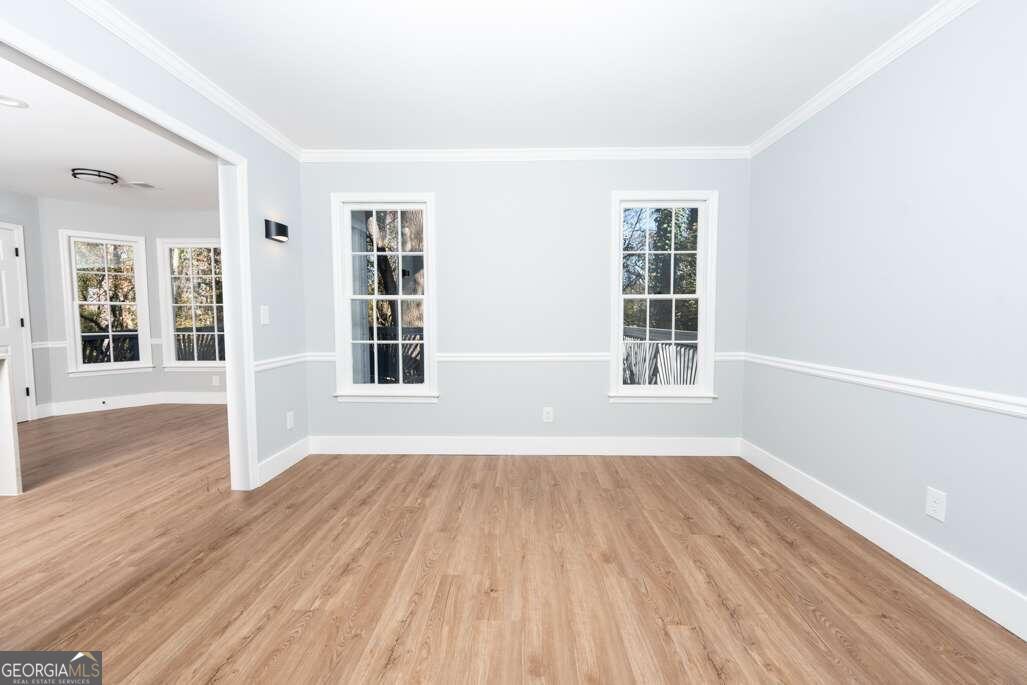 724 Helga Drive Ne Property Photo 14