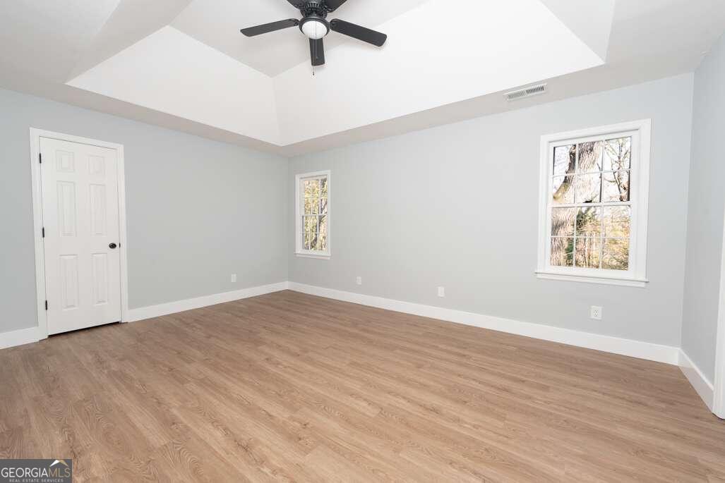 724 Helga Drive Ne Property Photo 26