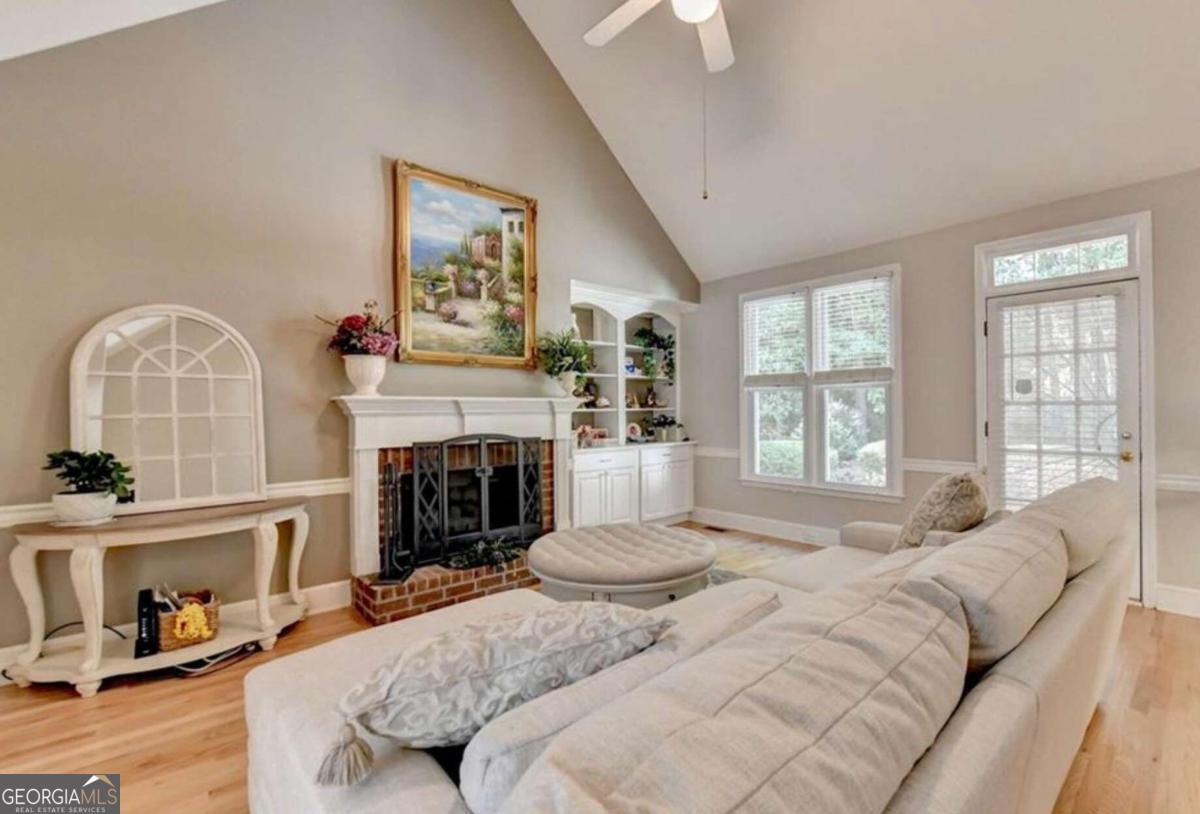 119 Helmswood Circle Sw Property Photo 2