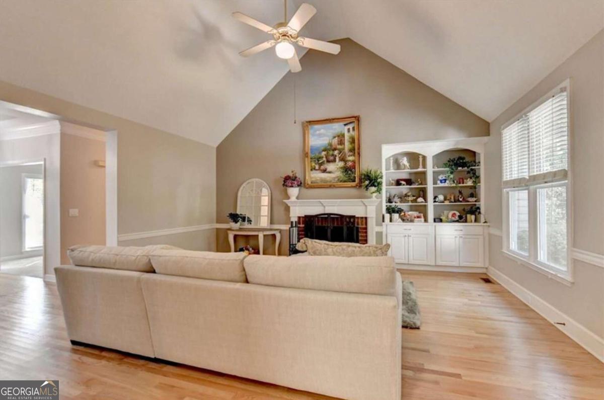 119 Helmswood Circle Sw Property Photo 3