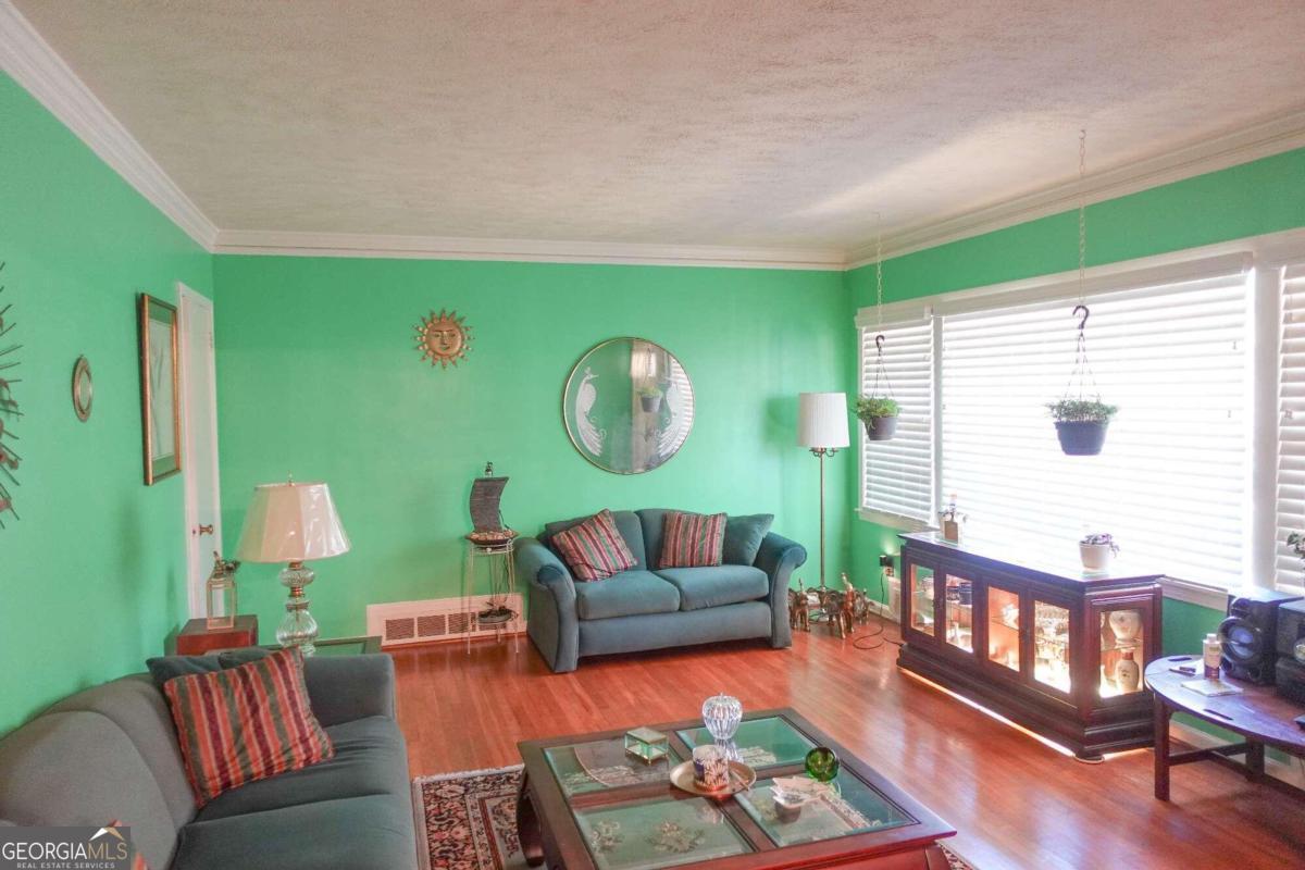 2530 N Bryan Circle Property Photo 3