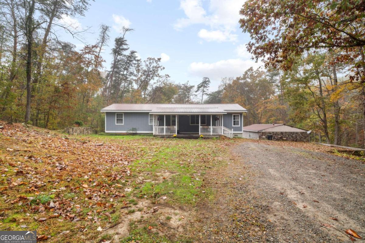 6053 Henderson Mountain Road Property Photo 1