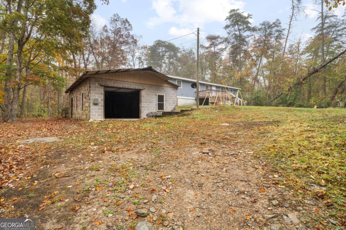6053 Henderson Mountain Road Property Photo 7