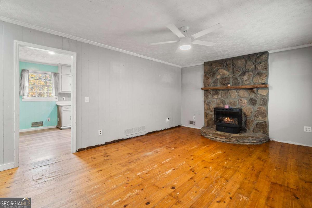 6053 Henderson Mountain Road Property Photo 26