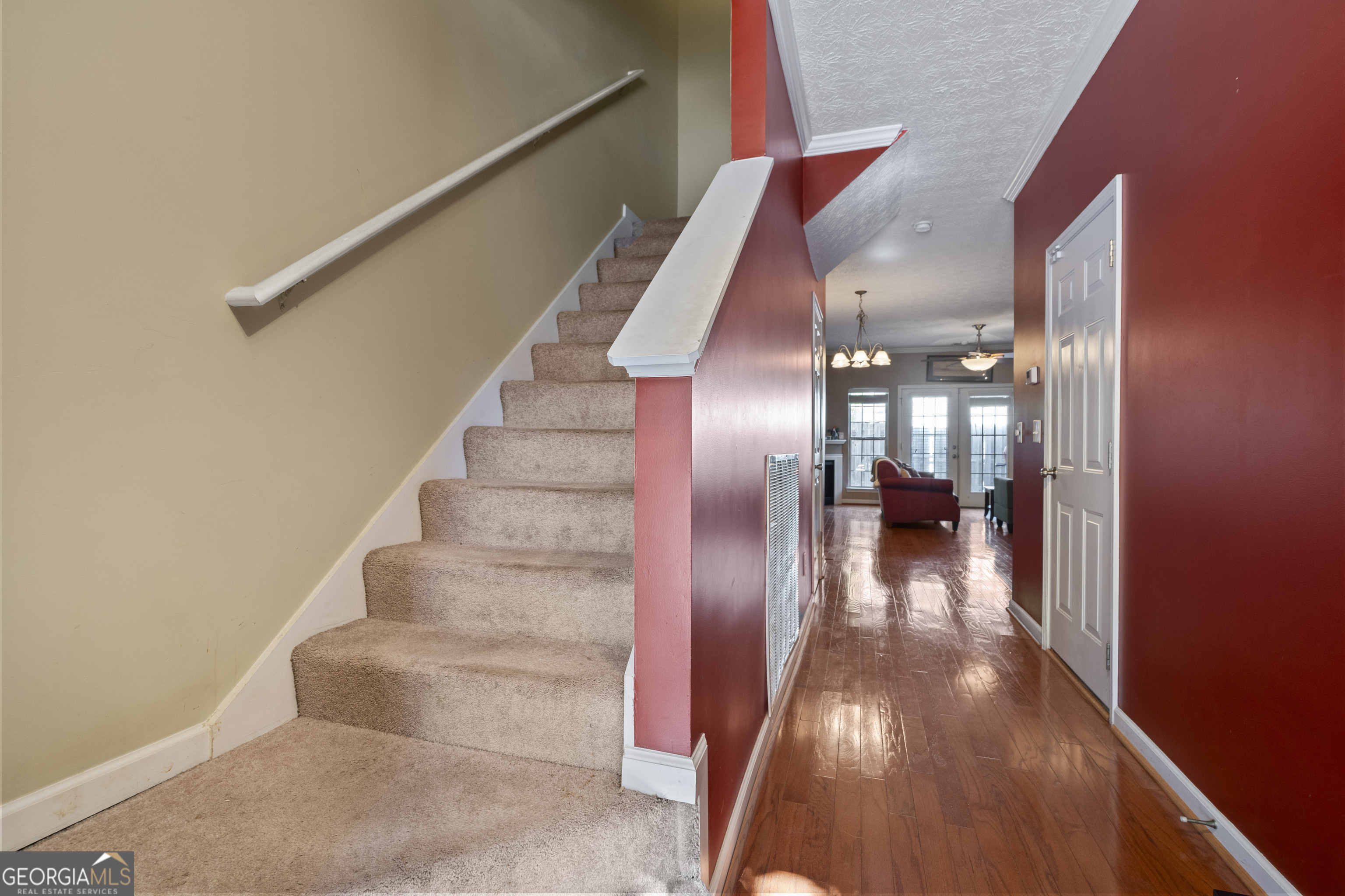 4131 High Park Terrace Property Photo 9