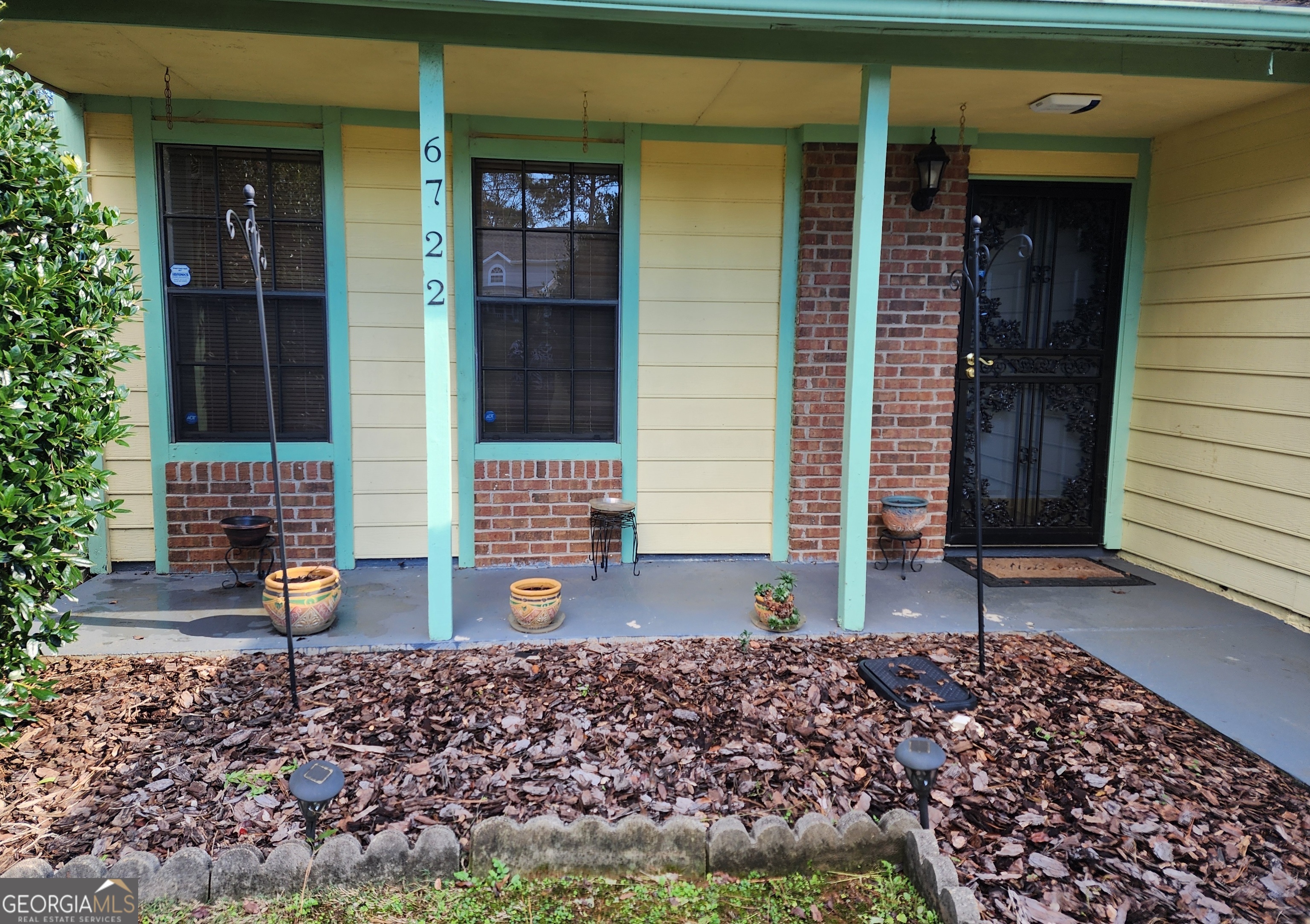 6722 Bent Creek Drive Property Photo 3