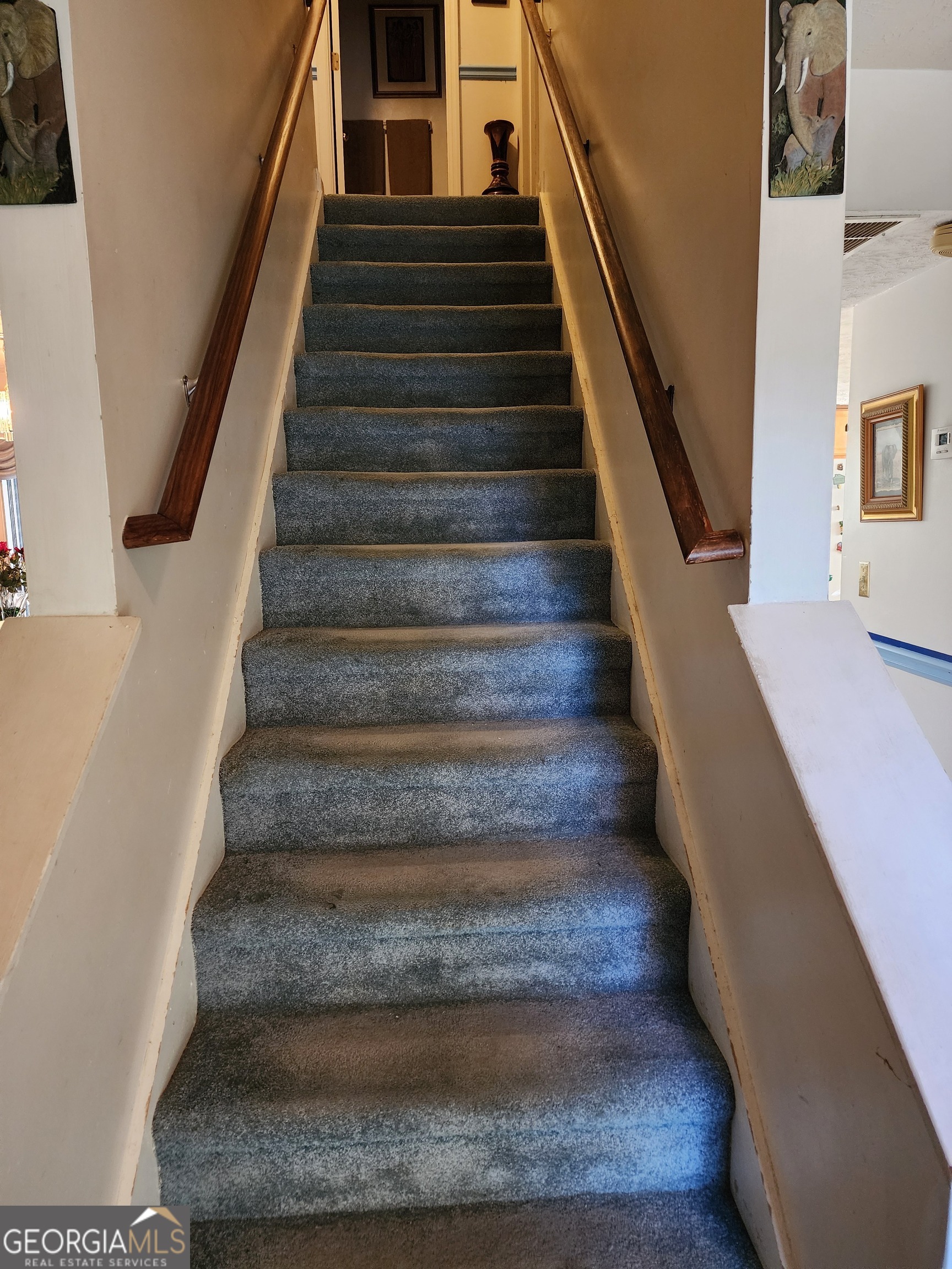 6722 Bent Creek Drive Property Photo 7