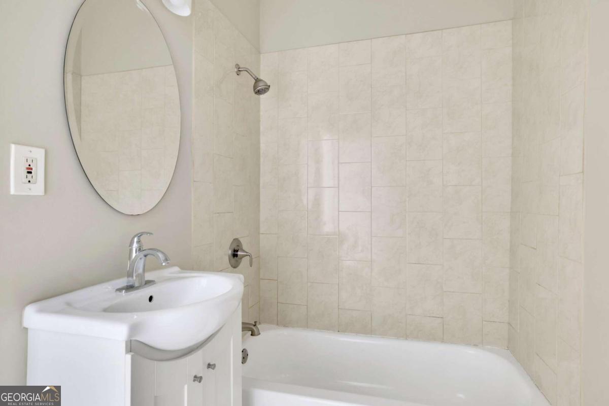 1171 Oak Street Sw Property Photo 30