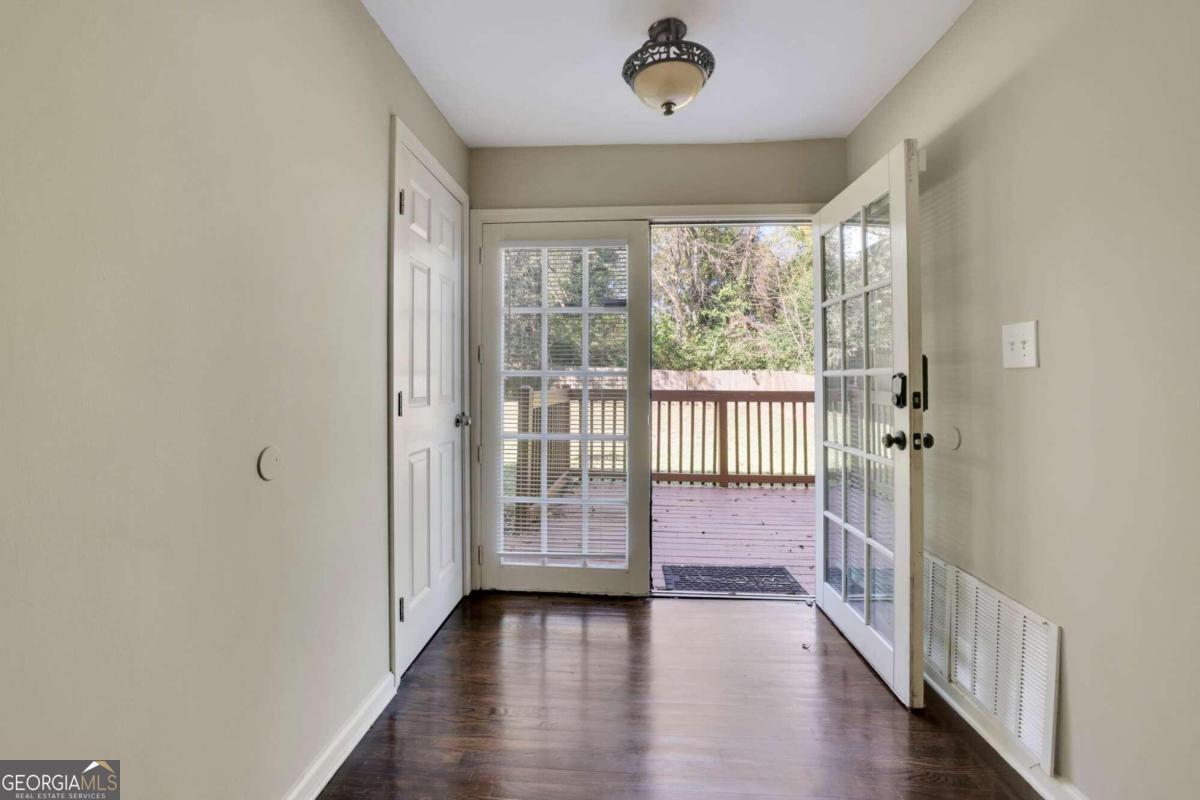 1171 Oak Street Sw Property Photo 32