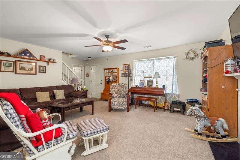 4149 Meadow Point Drive Property Photo 6