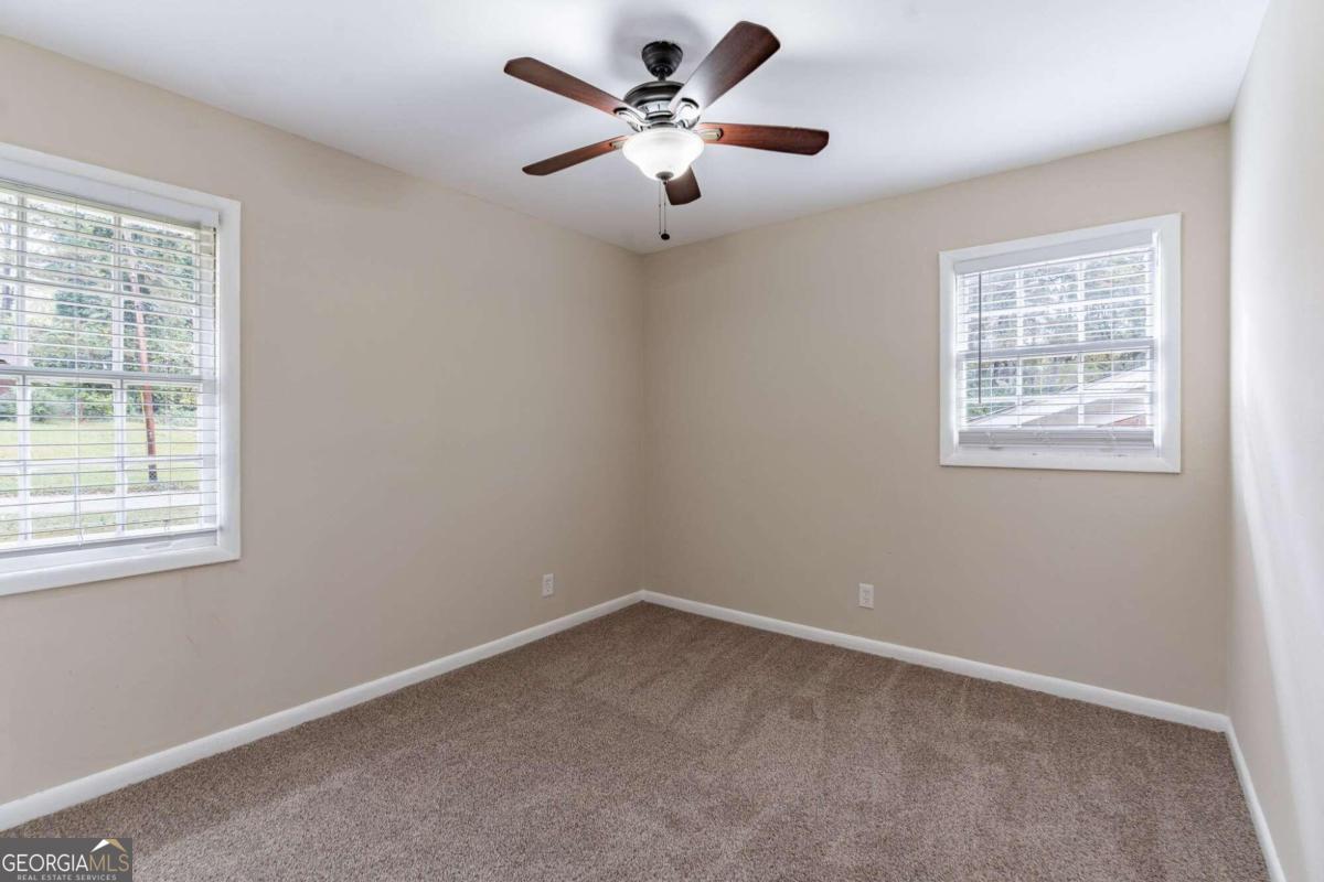 3851 Bonnie Lane Se Property Photo 16