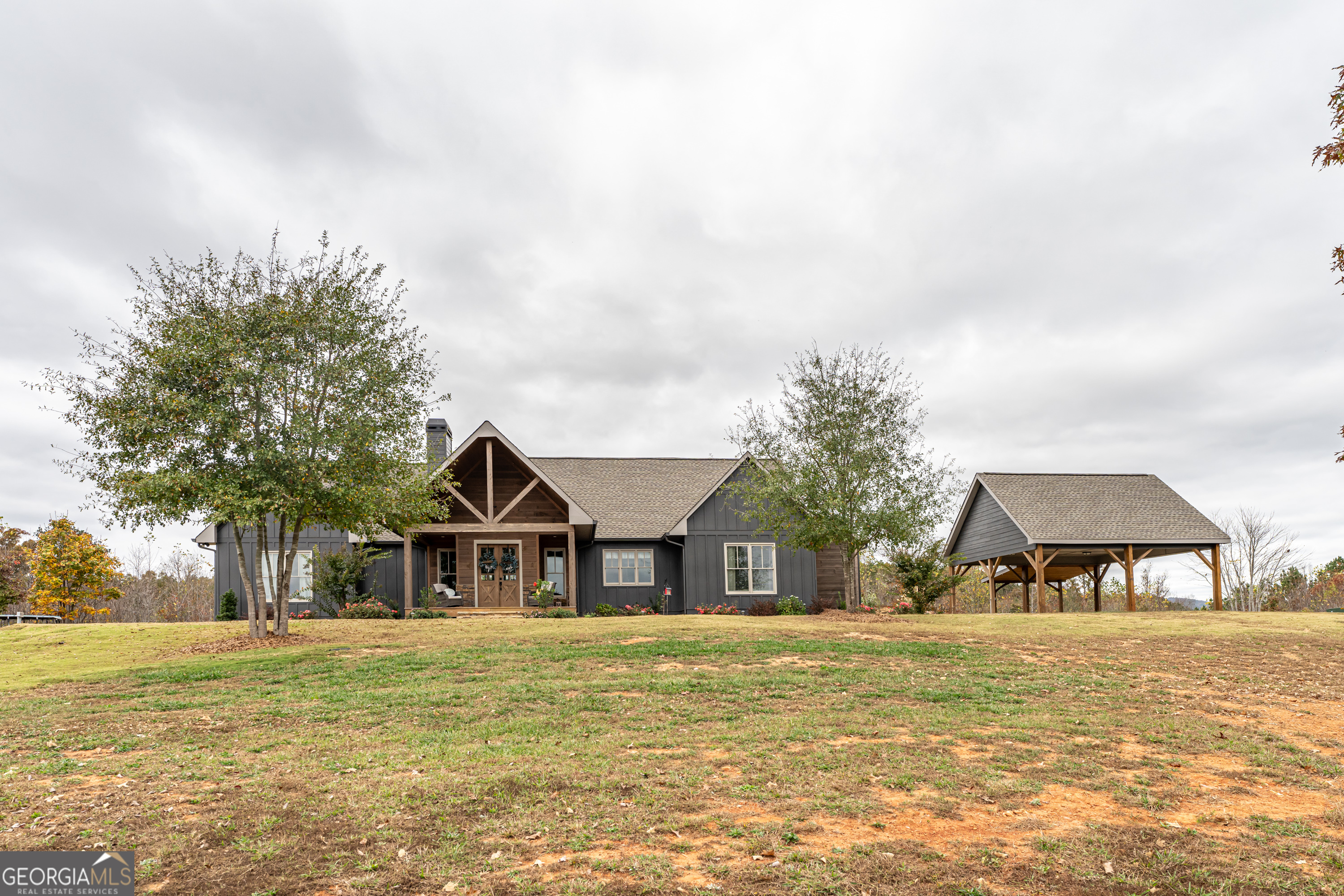 1299 Ben Mosley Circle Property Photo 2