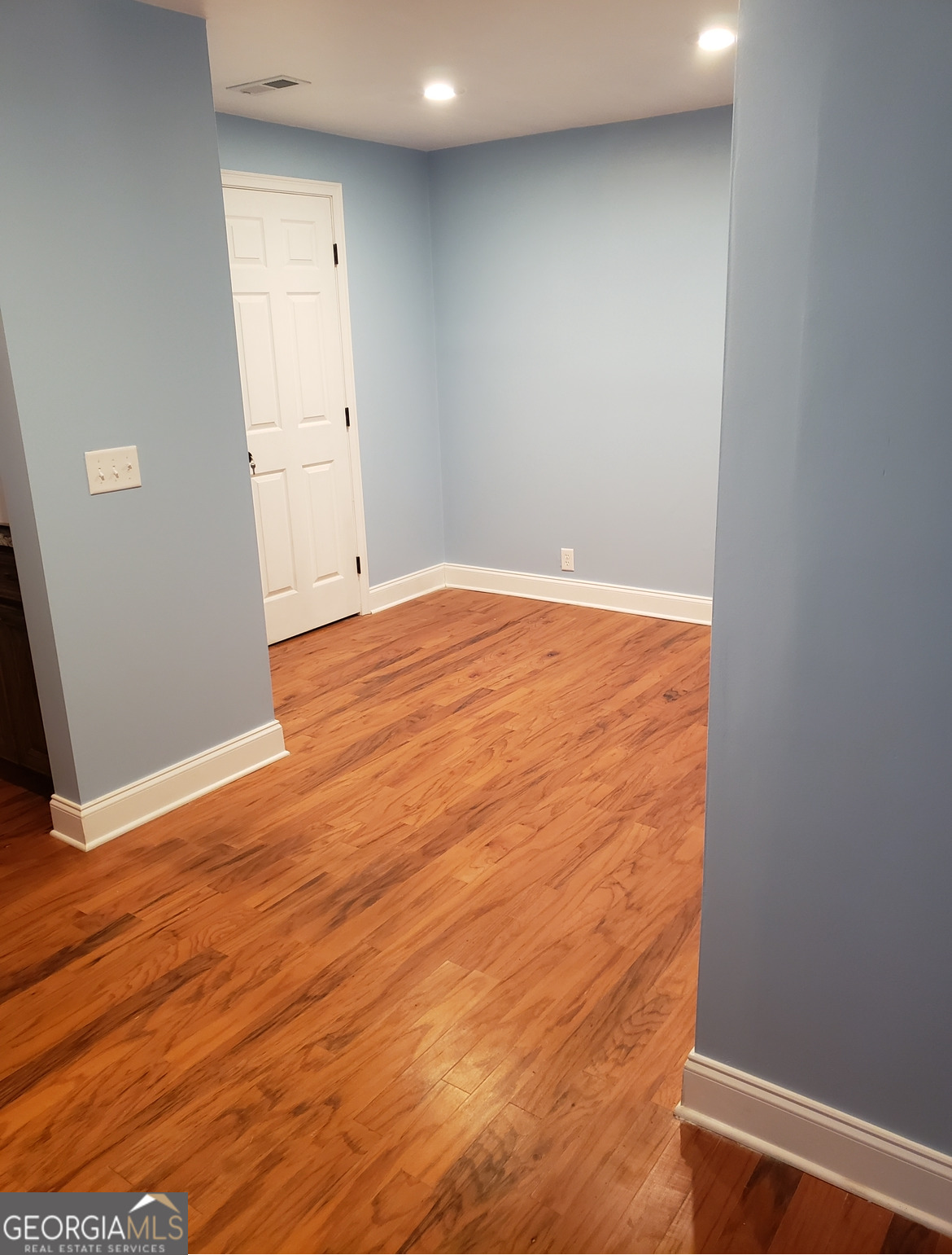 64 Goldrush Circle Property Photo 3