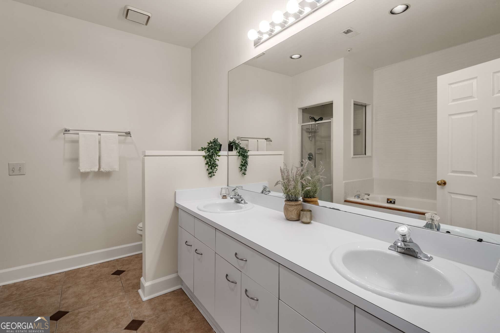 5356 Brooke Ridge Drive Property Photo 28