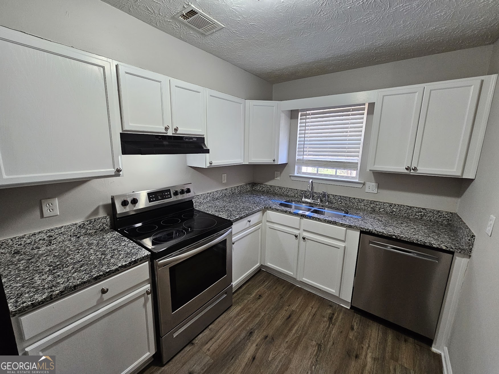 6500 Wellington Chase Court Property Photo 13