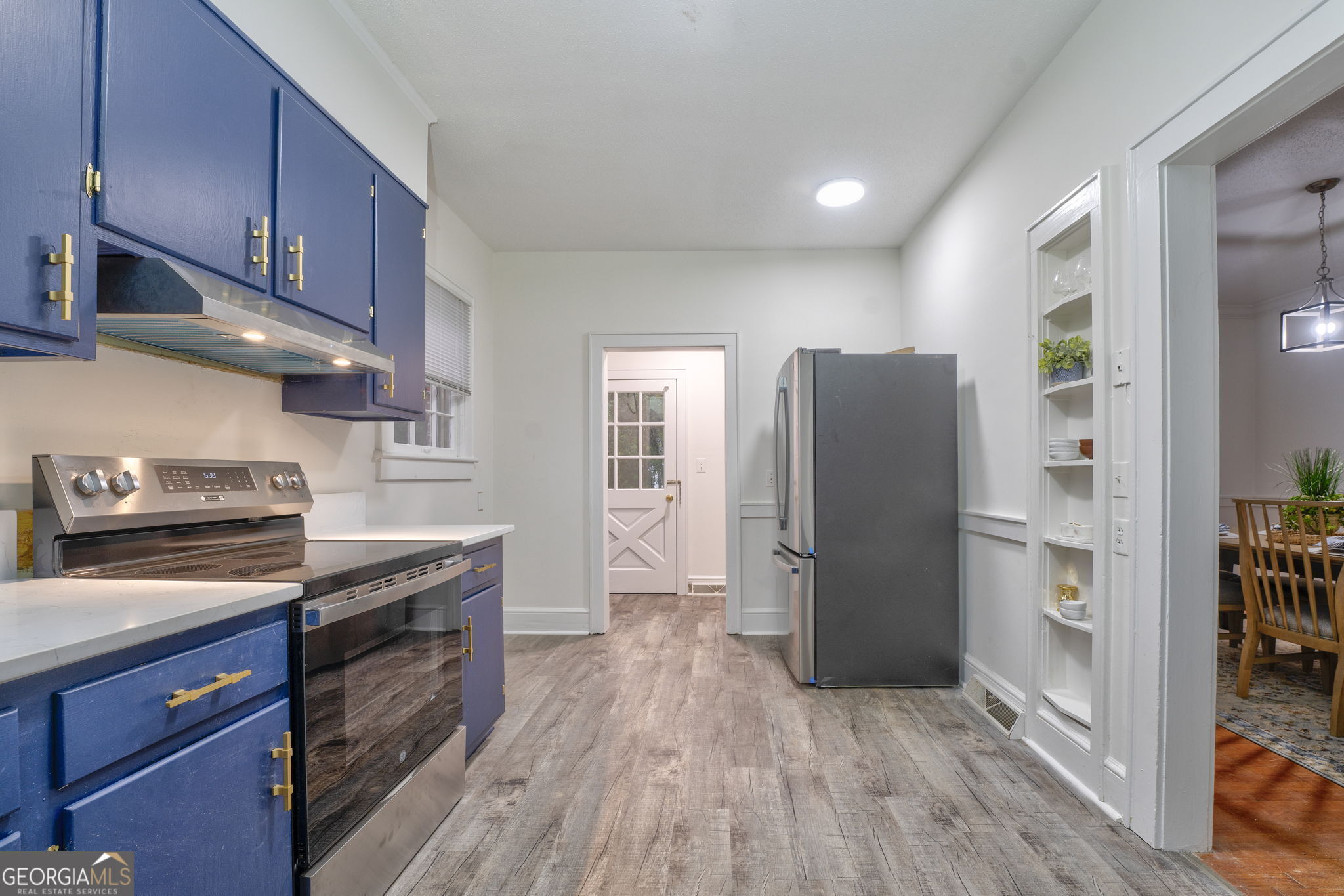 210 W Fairmount Avenue Property Photo 10