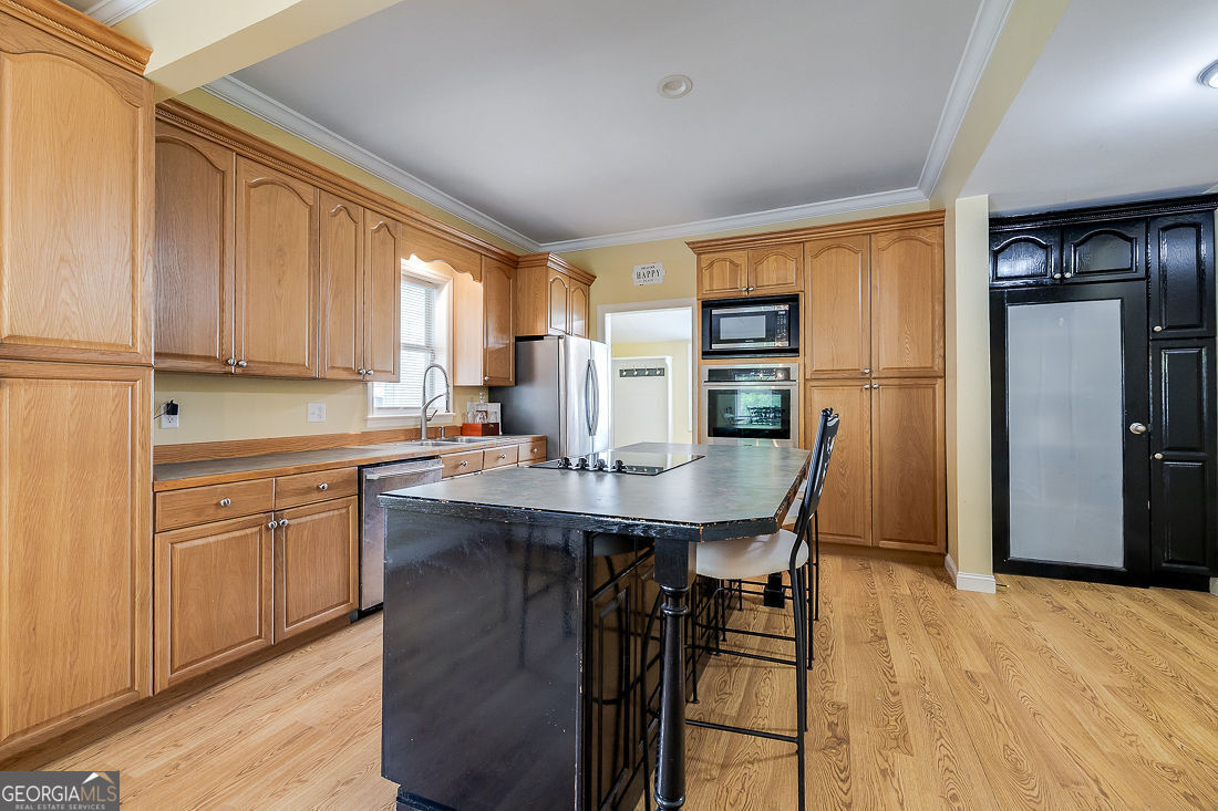 130 Fifth Street Property Photo 11