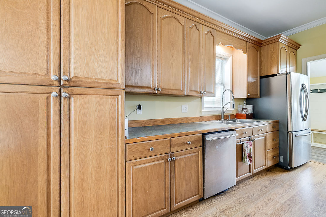 130 Fifth Street Property Photo 12