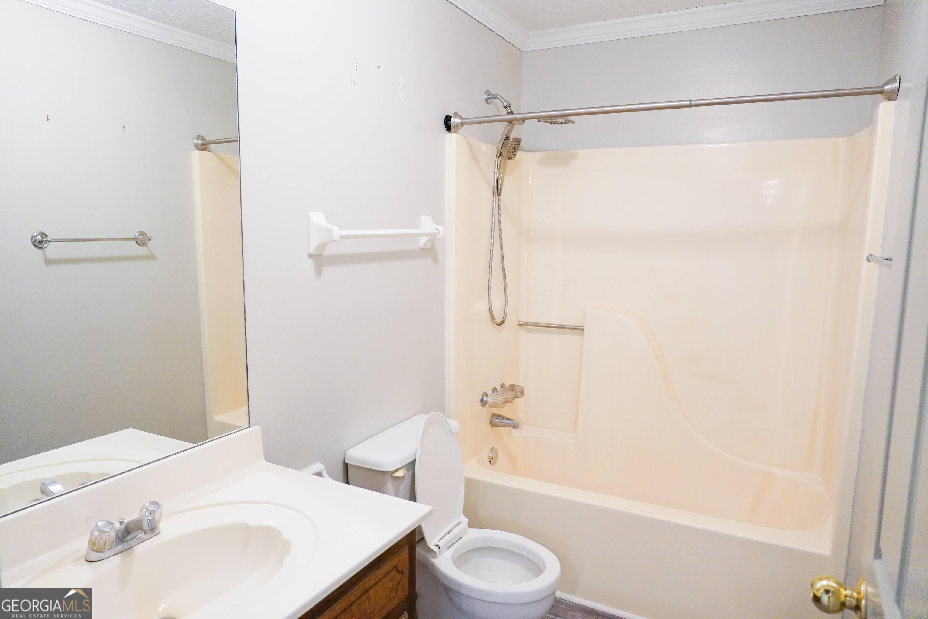 2068 Lakewood Circle Property Photo 19