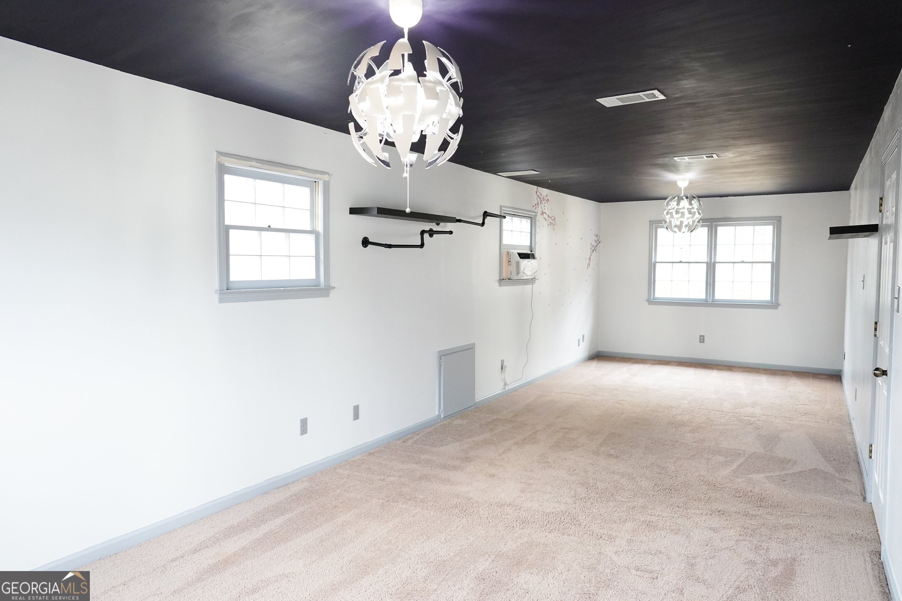 2068 Lakewood Circle Property Photo 29