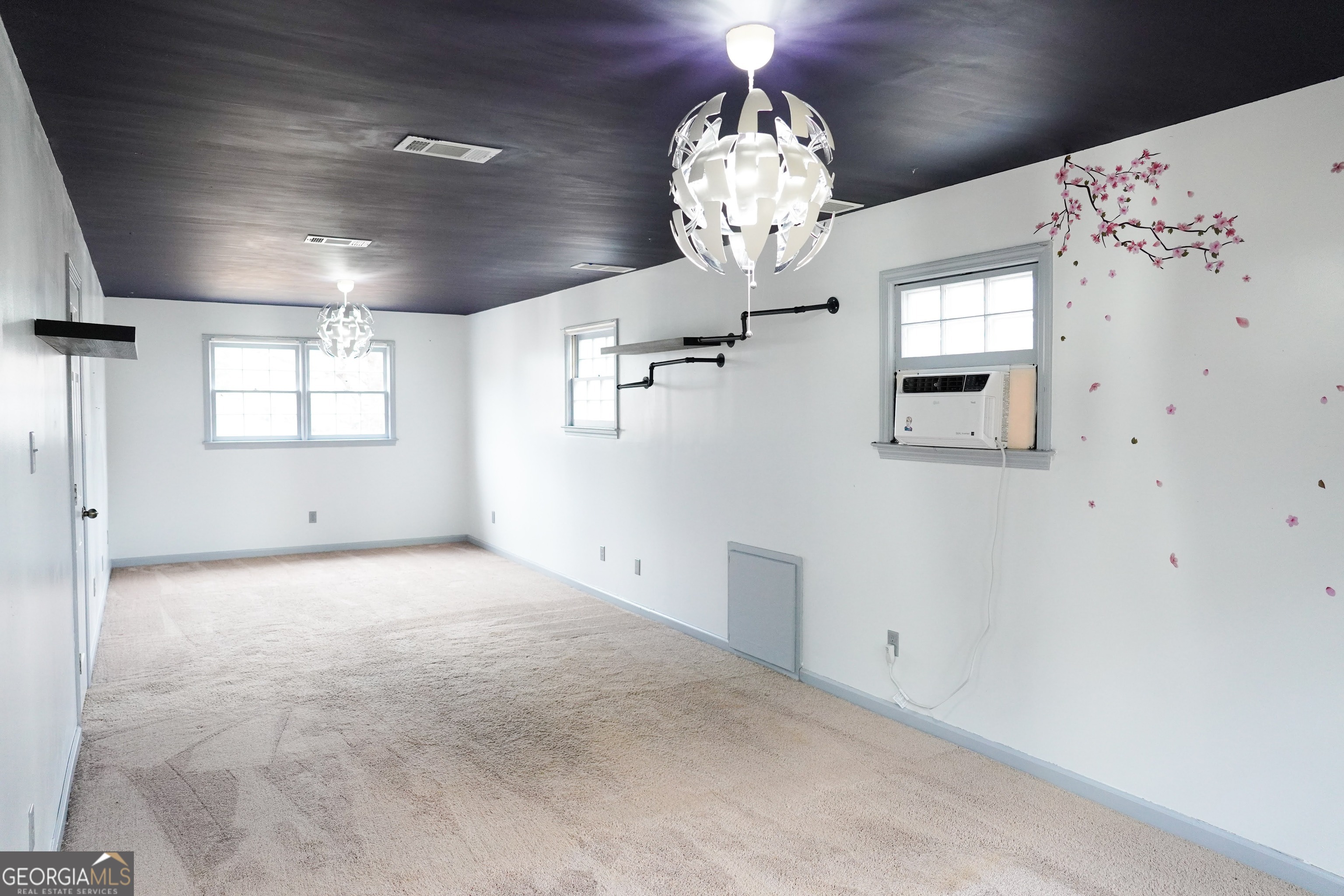 2068 Lakewood Circle Property Photo 30