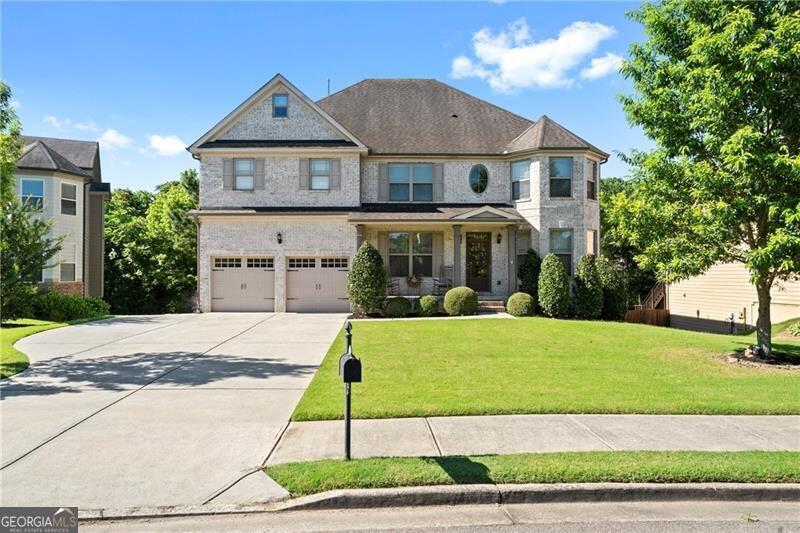 4550 Fernbrook Place Property Photo 2