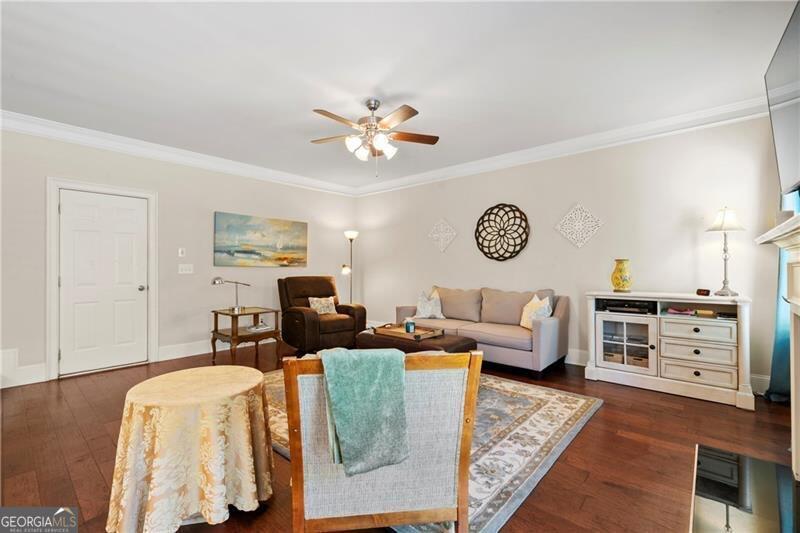 4550 Fernbrook Place Property Photo 15