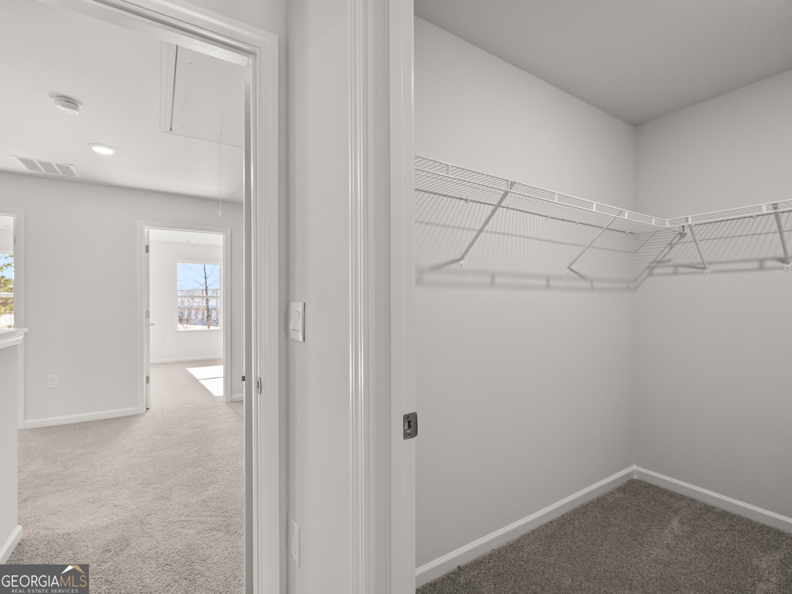 6654 Corryton Street Property Photo 13