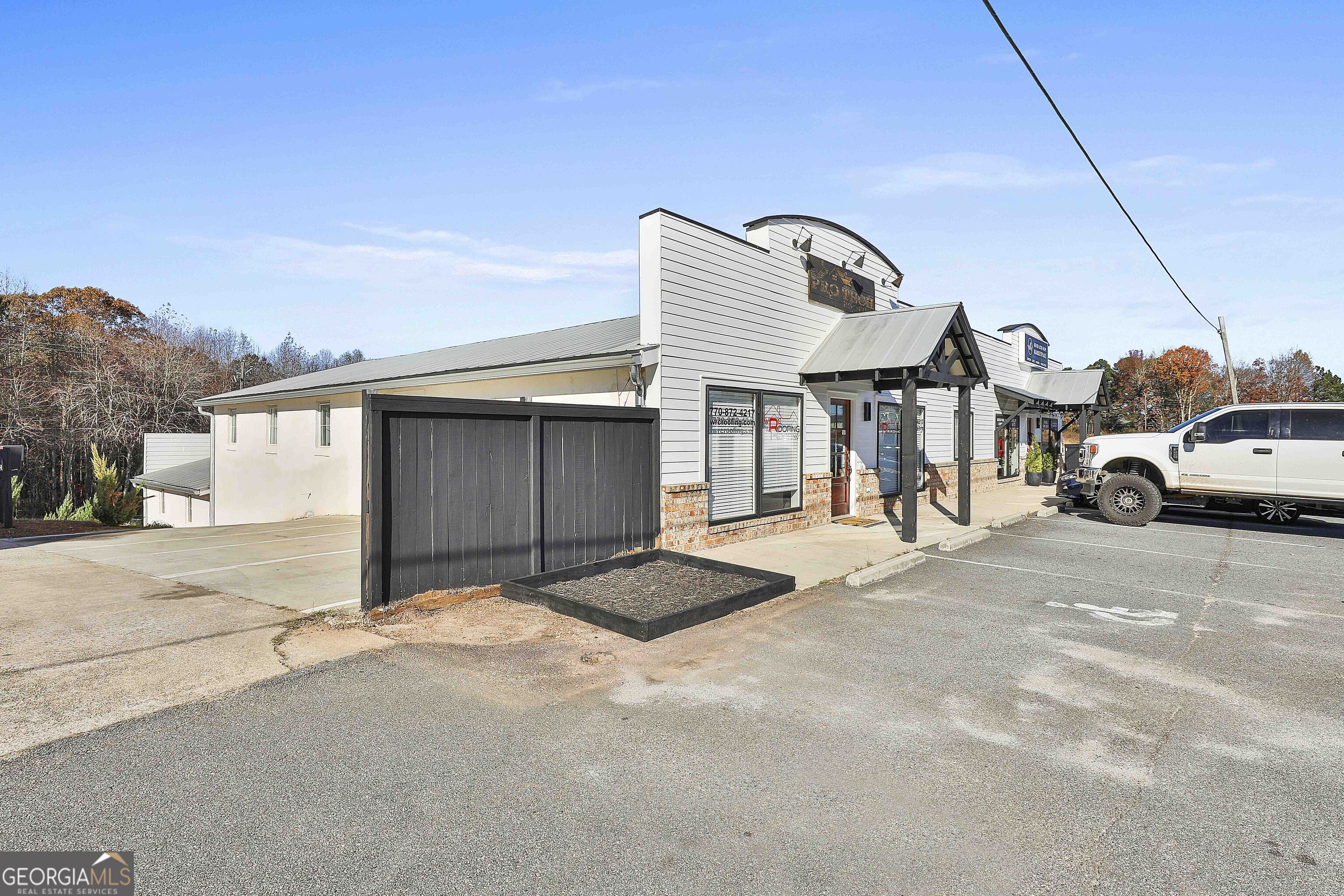 851 Alabama Avenue Property Photo 2