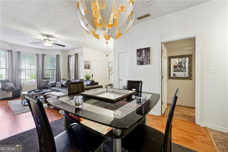 6677 Sunset Hills Boulevard Property Photo 10