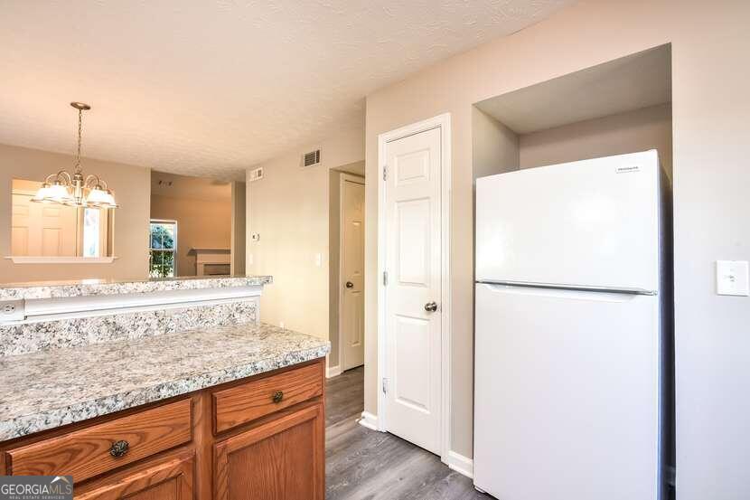 6315 Wellington Walk Way Property Photo 4