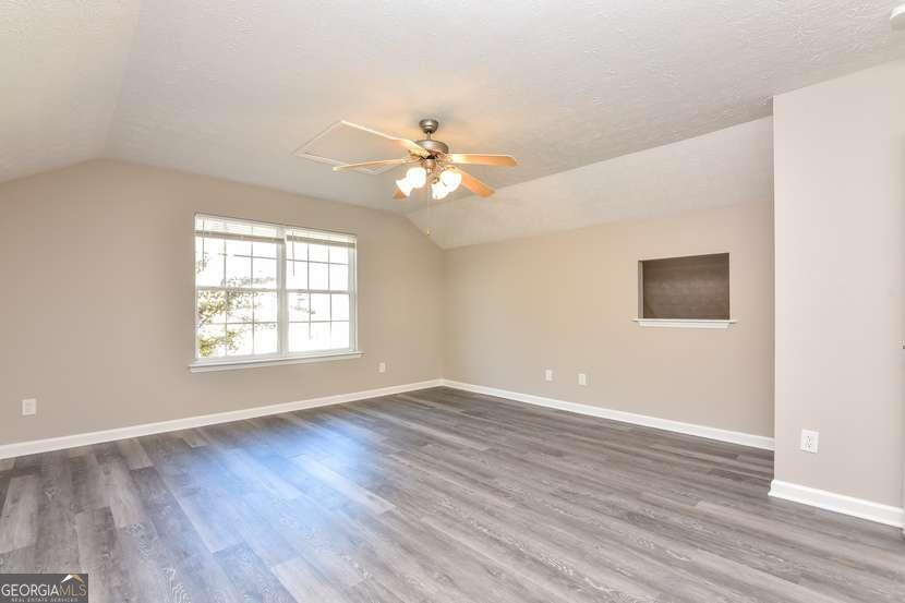 6315 Wellington Walk Way Property Photo 8