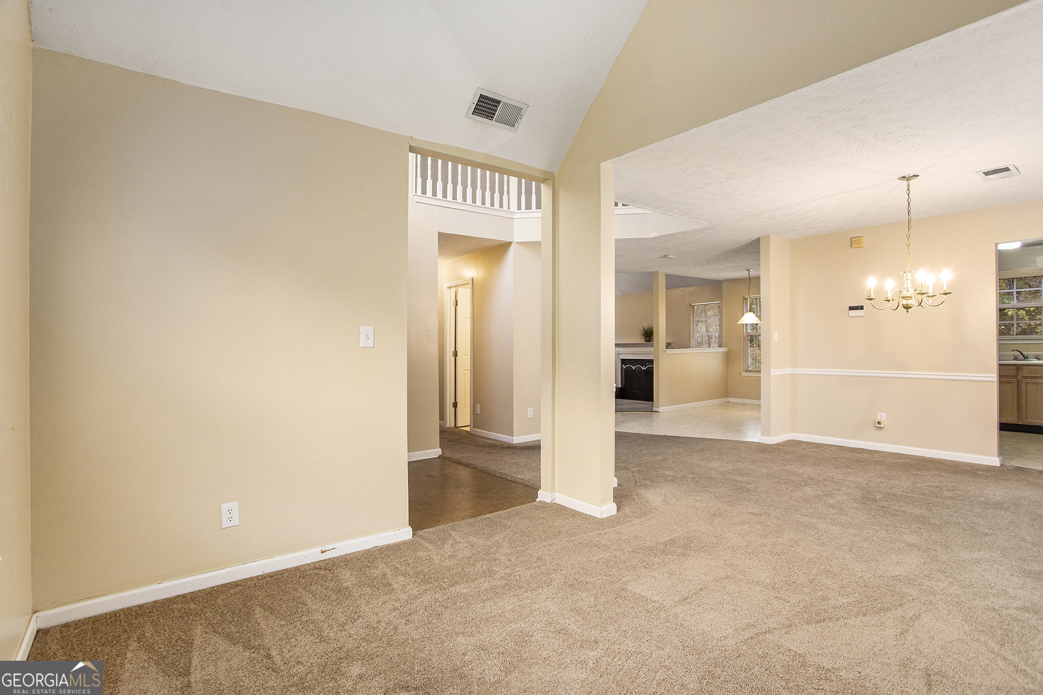 4103 Kingship Drive Property Photo 5