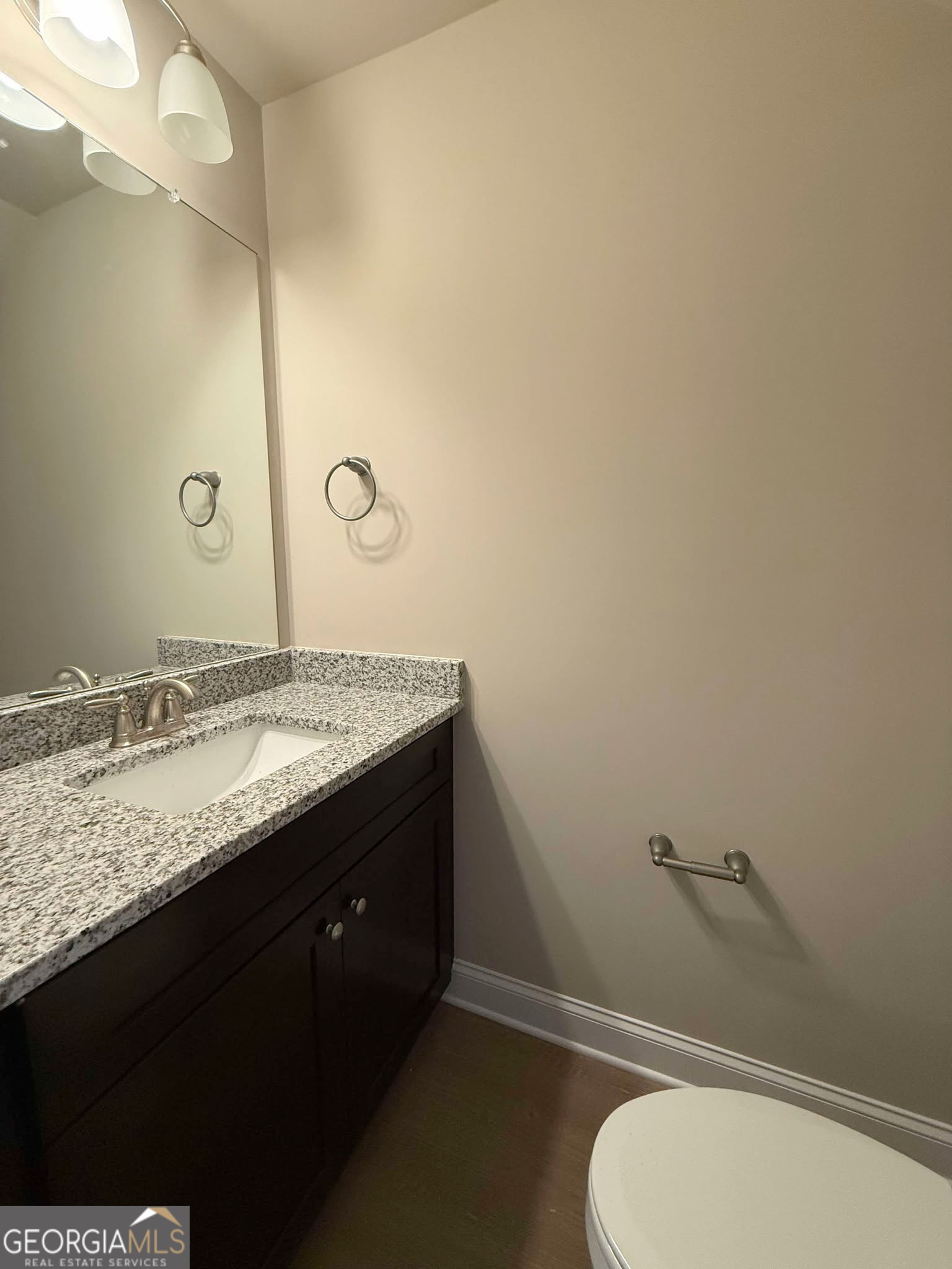 1555 South Bethany Road Property Photo 11