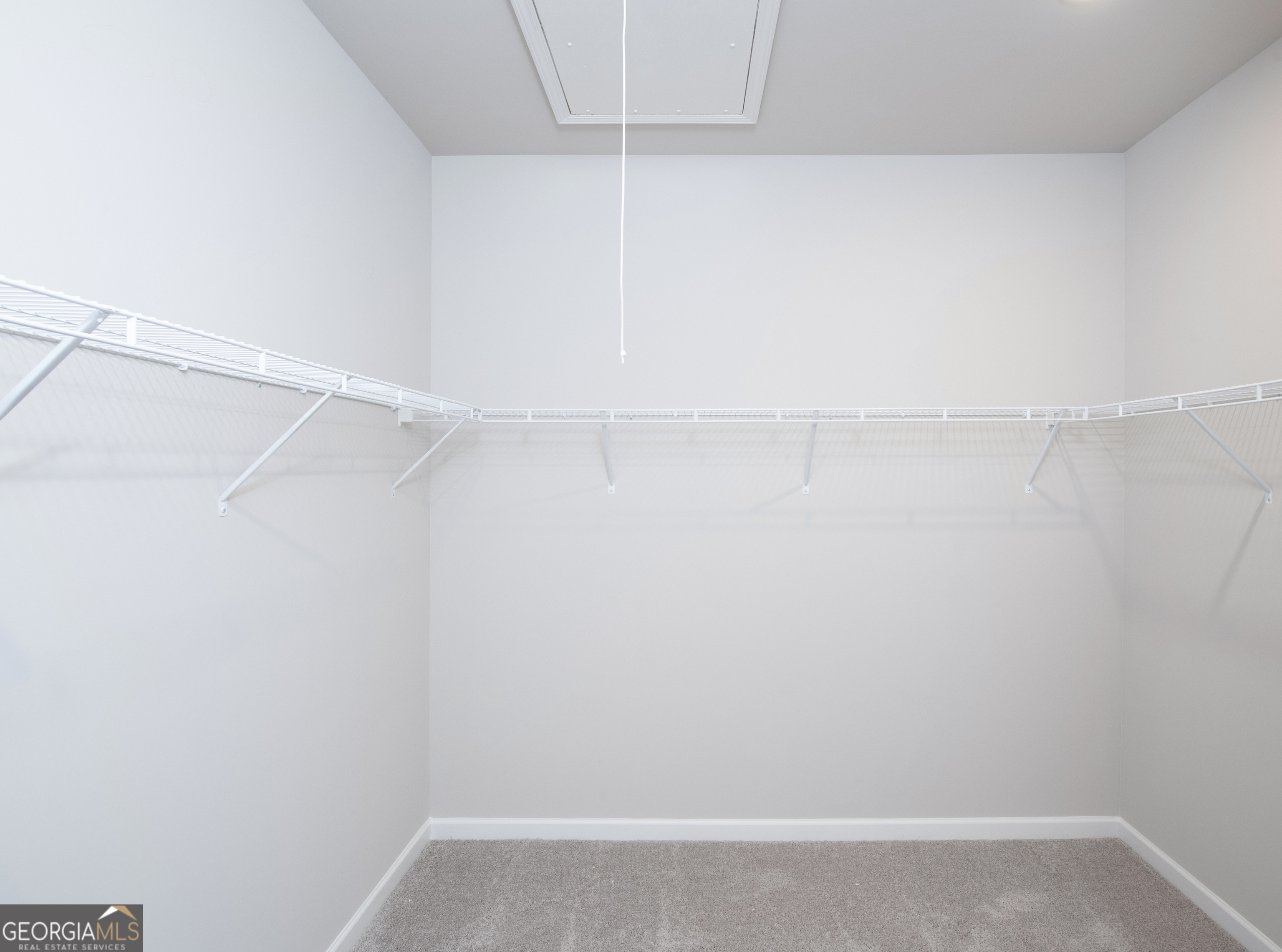 5526 Leyland Drive Property Photo 7