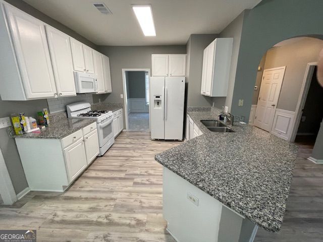 8005 Ashwell Court E Property Photo 11
