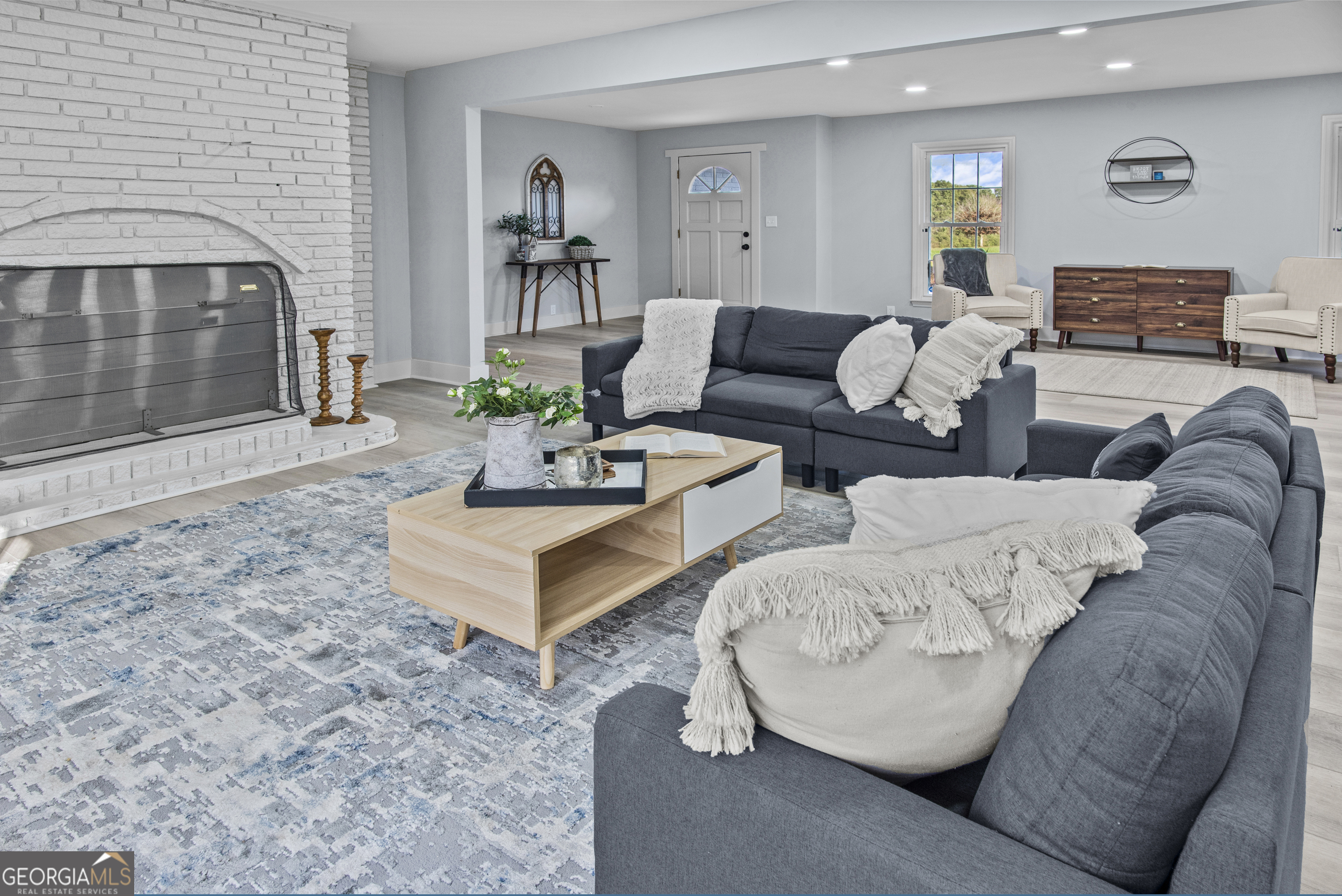 242 Seagraves Road Property Photo 11