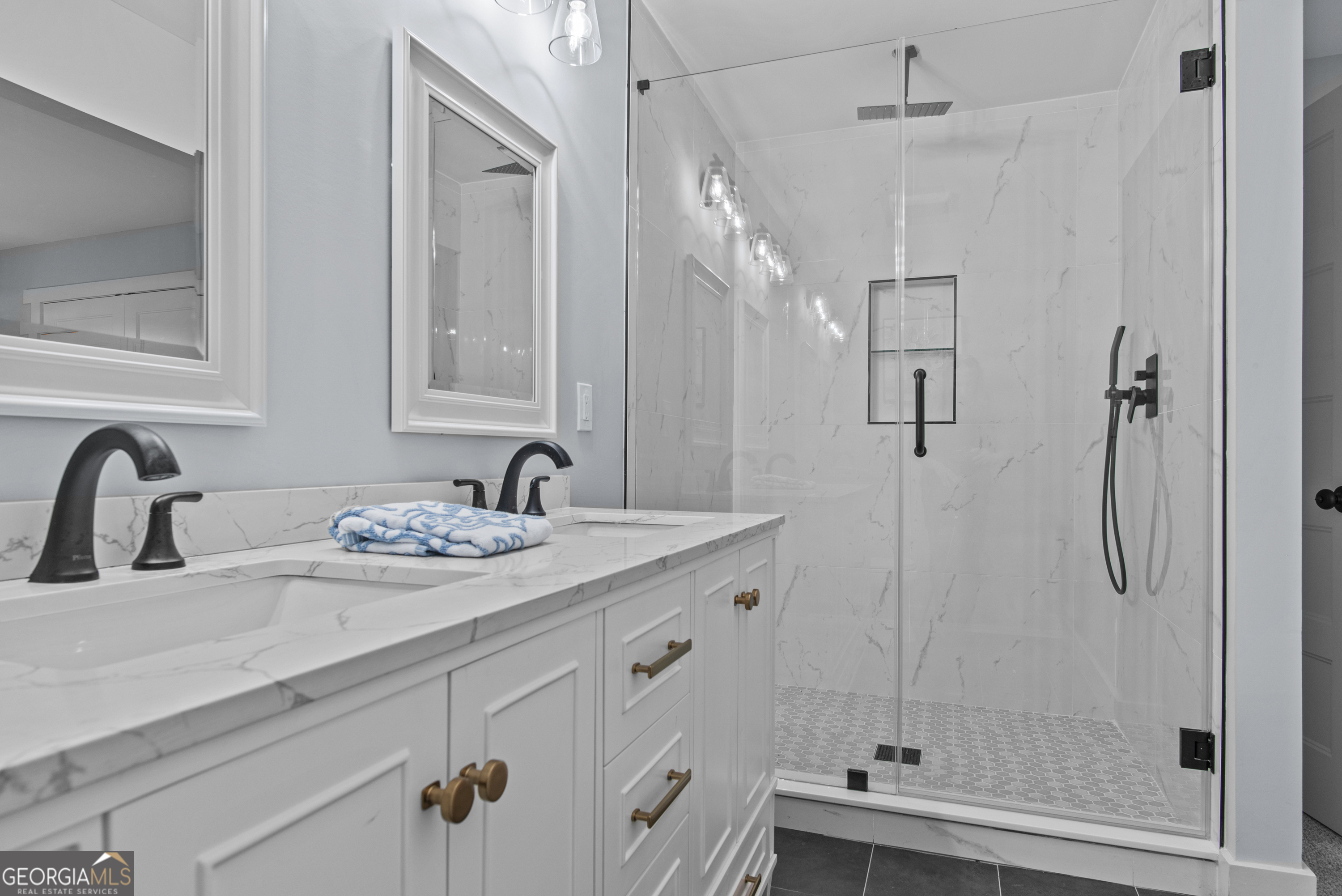 242 Seagraves Road Property Photo 27