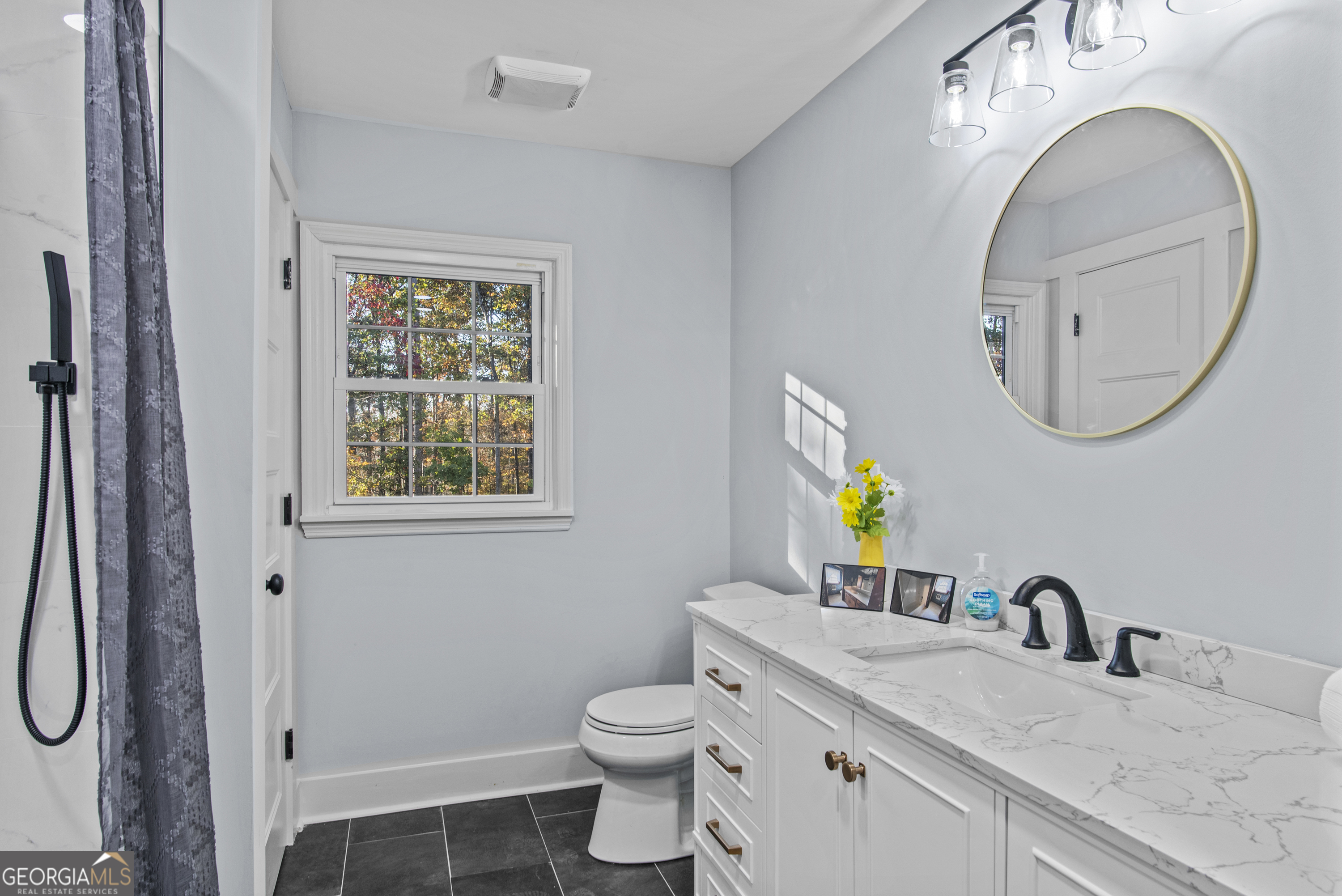 242 Seagraves Road Property Photo 34