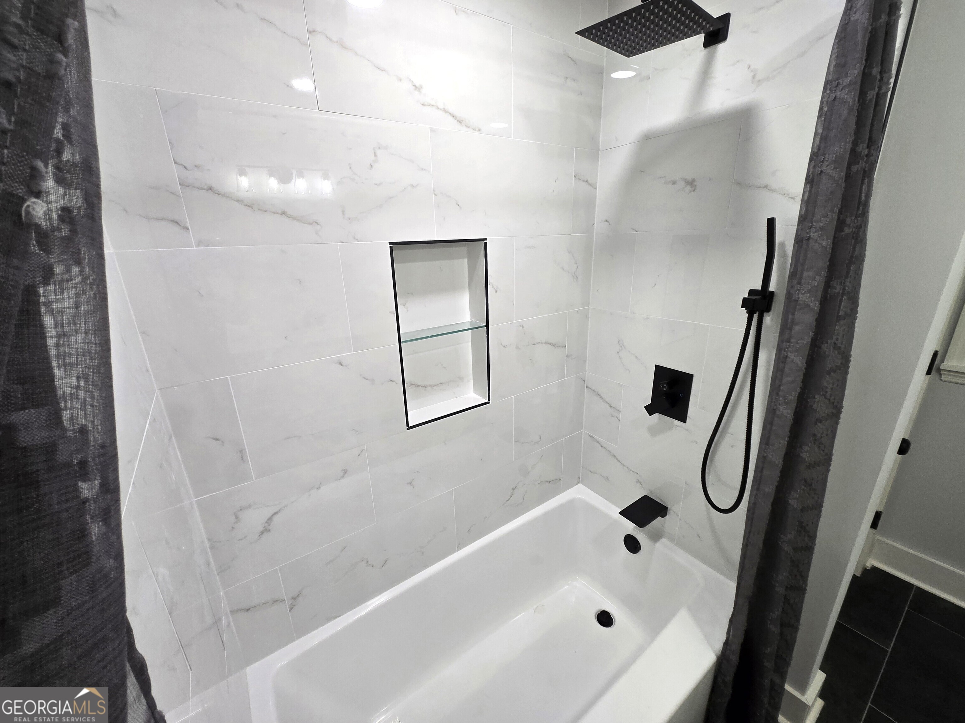 242 Seagraves Road Property Photo 35
