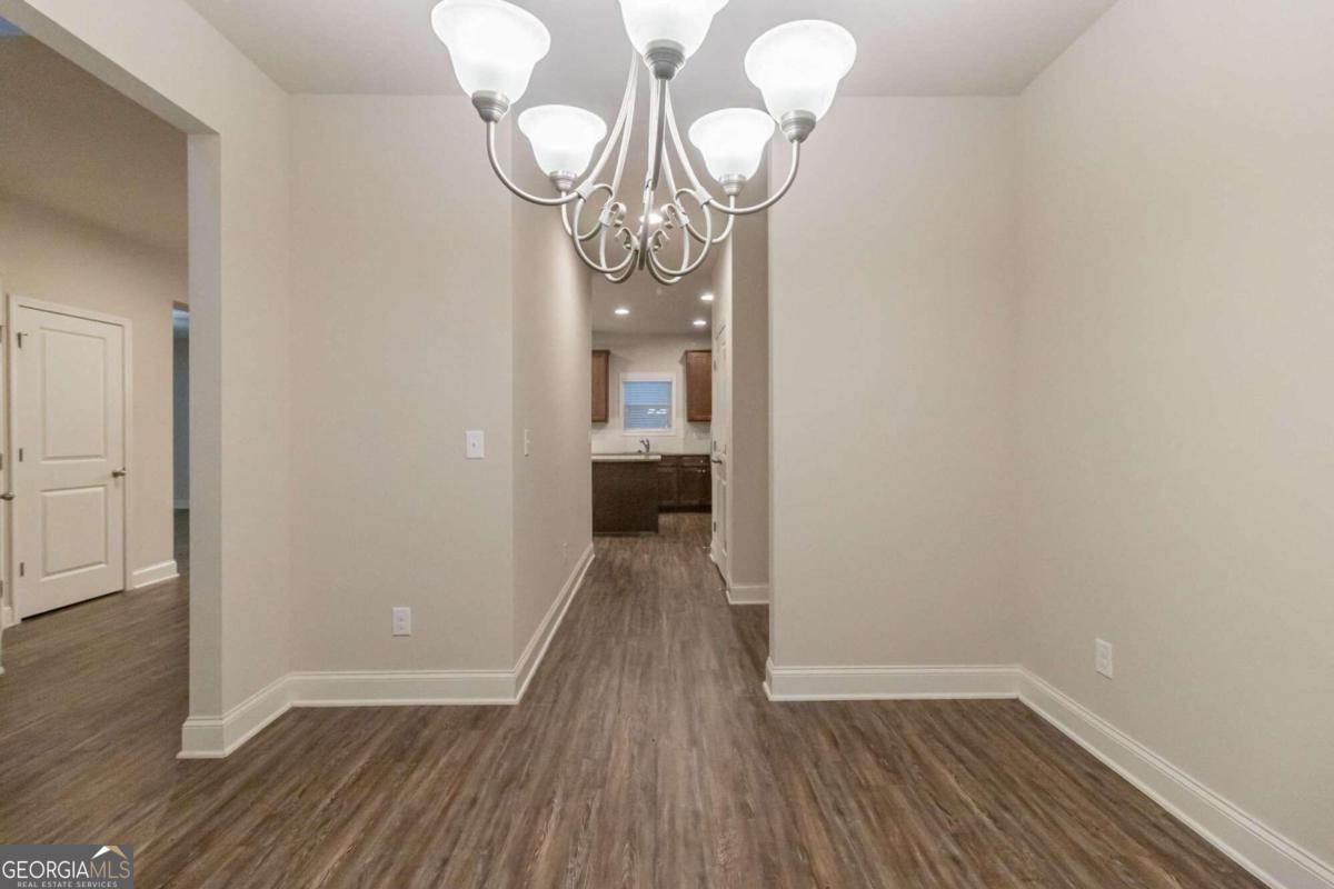 55 Donegal Way Property Photo 5