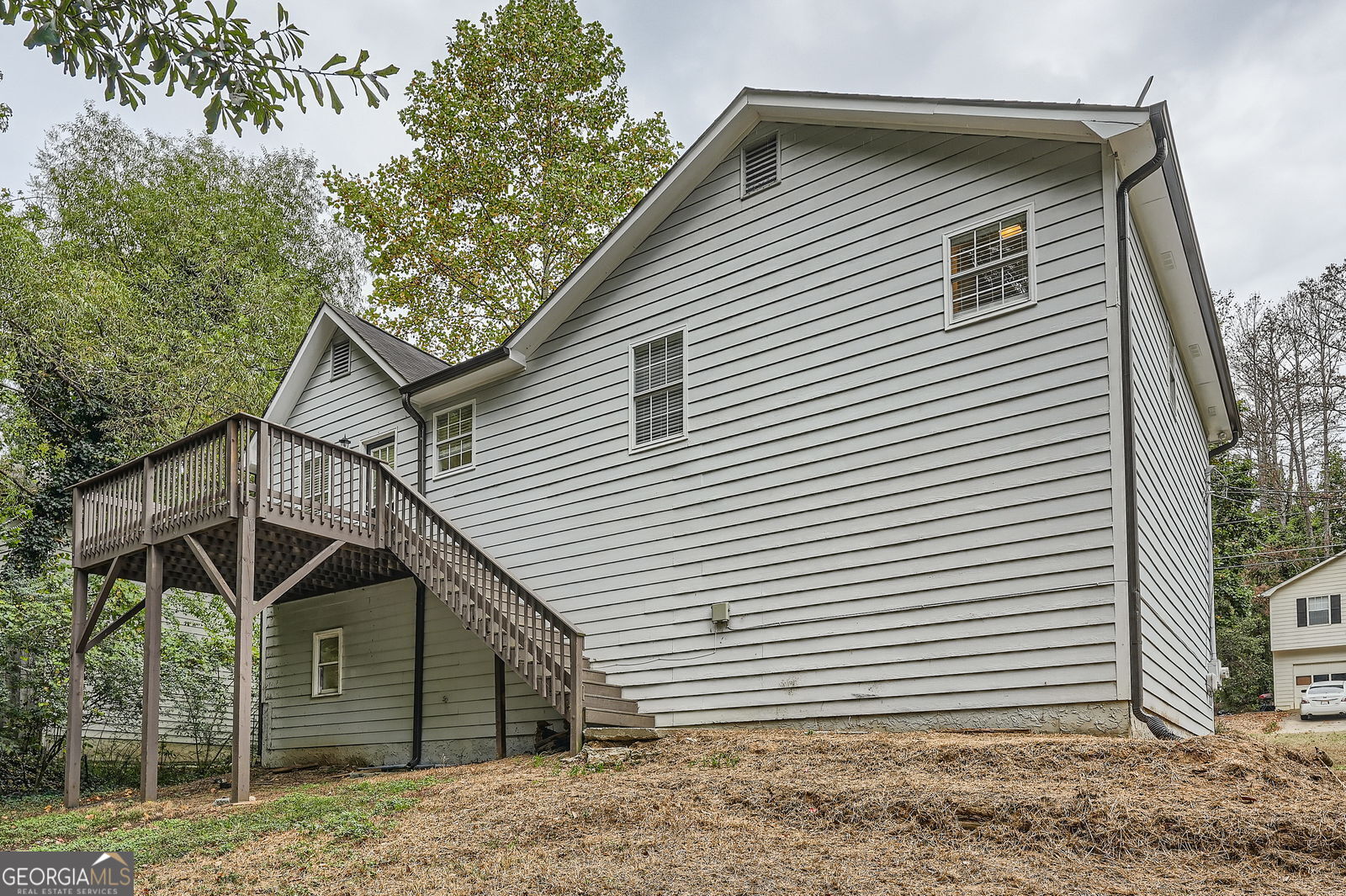 214 Brookside Drive Property Photo 5