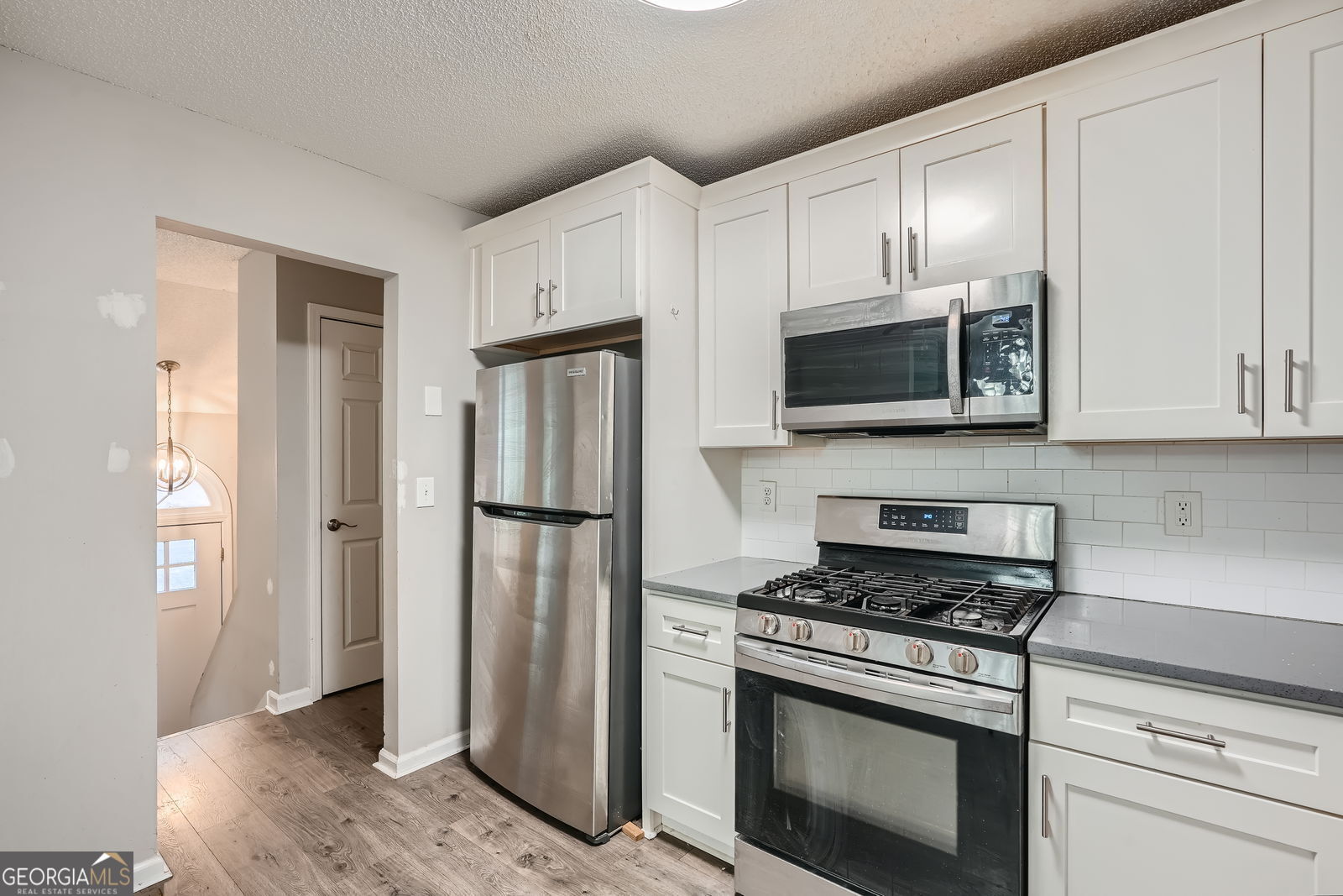 214 Brookside Drive Property Photo 11