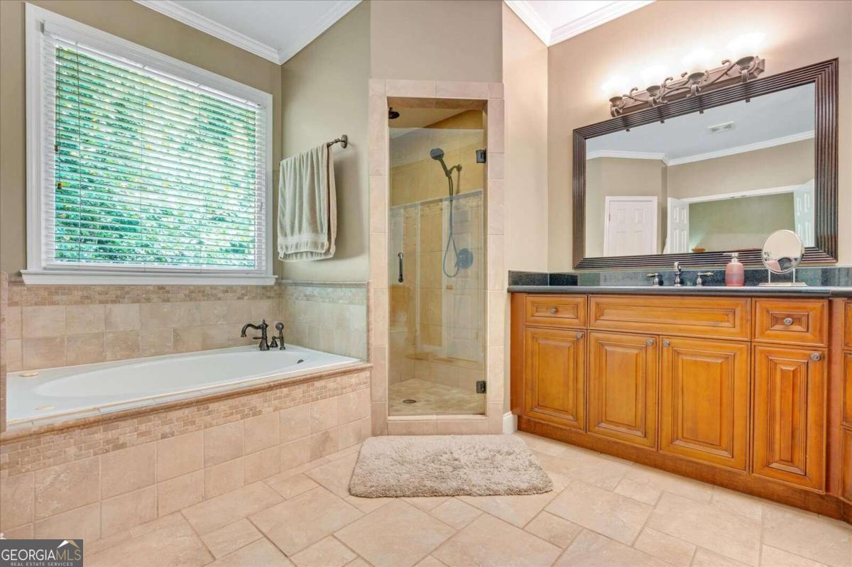 260 Graystone Way Property Photo 18