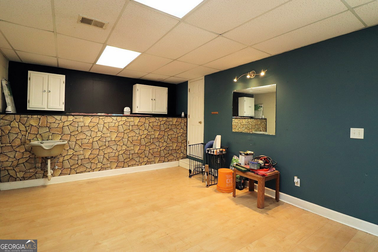 1045 Bakers Bridge Road Property Photo 32