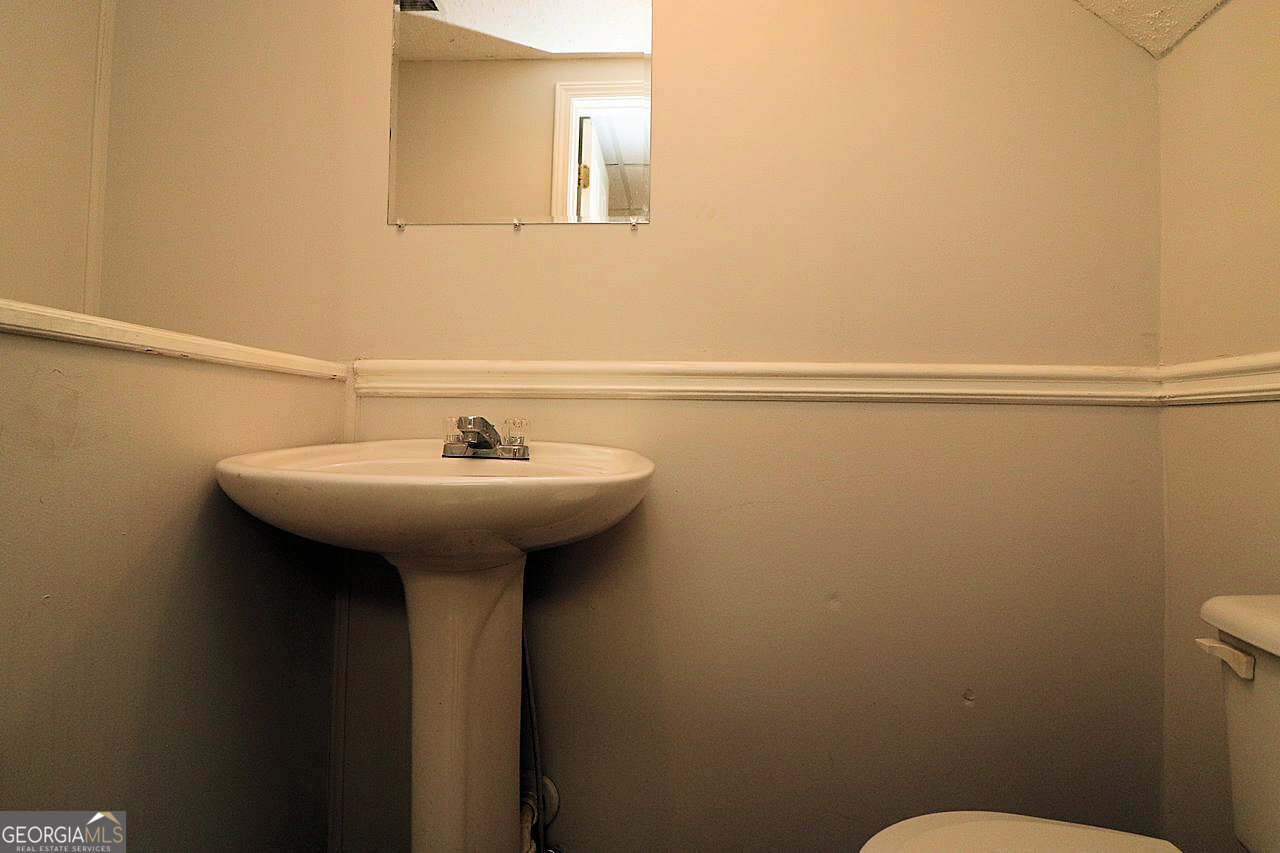 1045 Bakers Bridge Road Property Photo 33